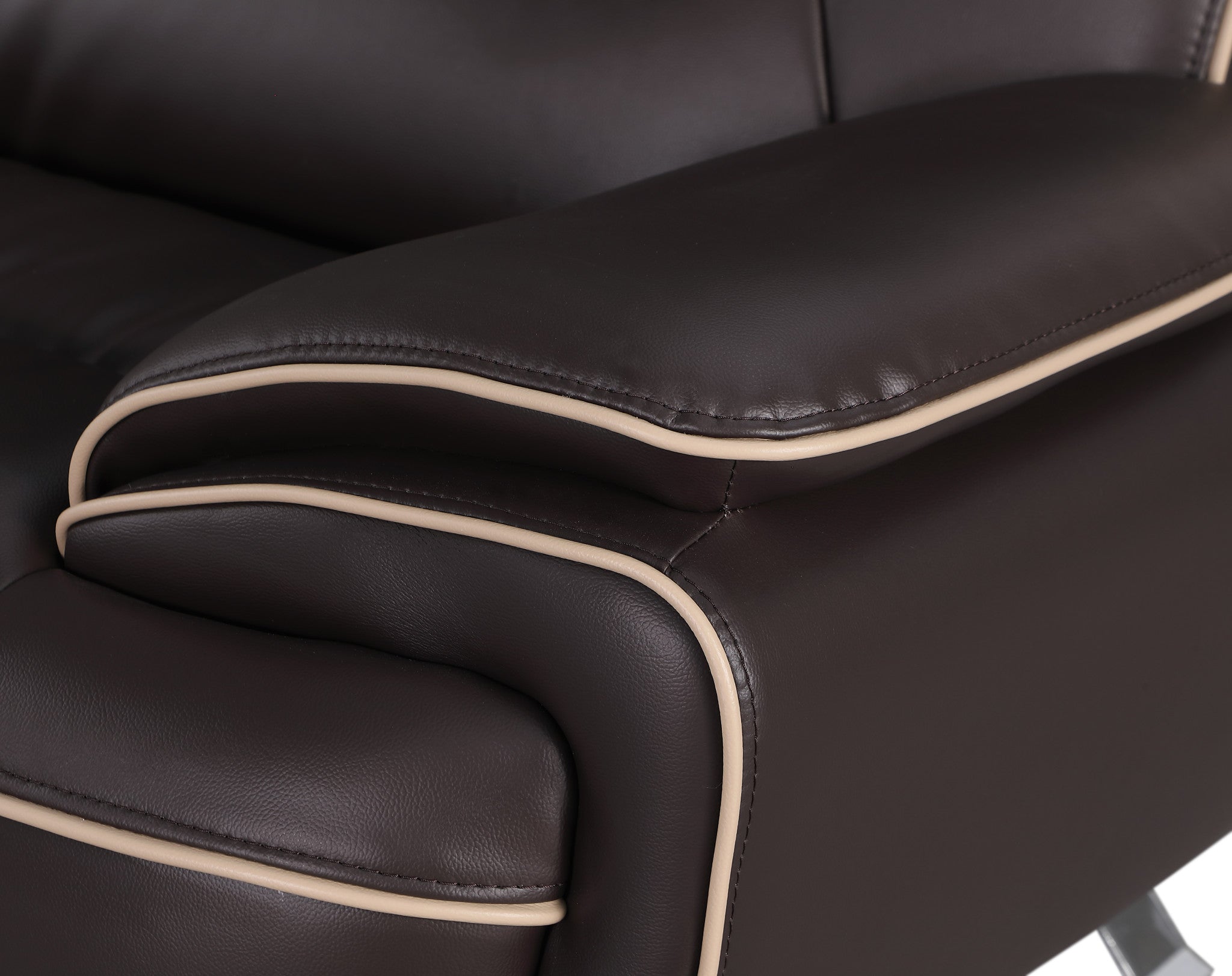 40" Sleek Brown Leather Loveseat