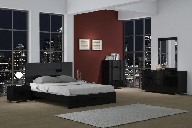 79" X 80"  X 43" 4Pc Eastern King Modern Black High Gloss Bedroom Set