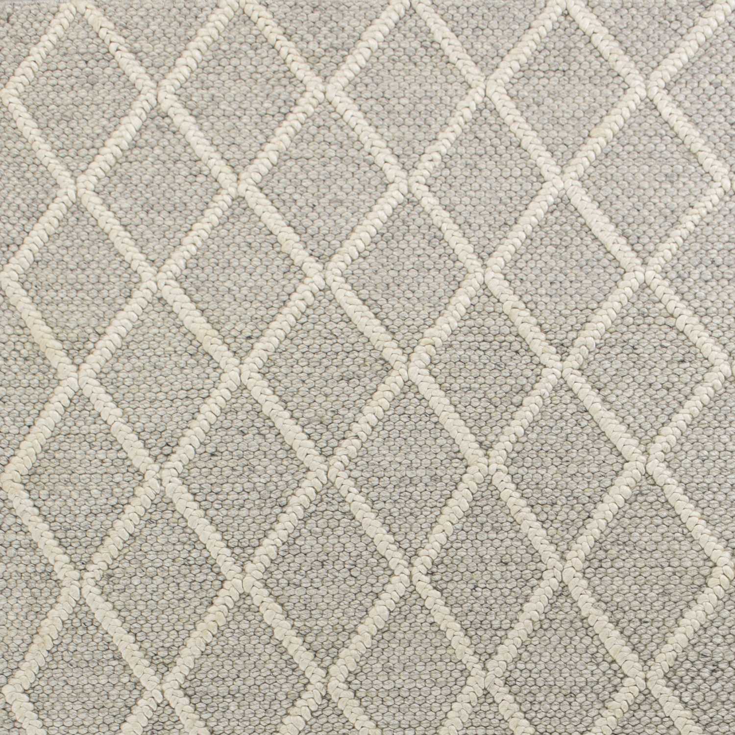 5' X 7'  Wool Grey Area Rug