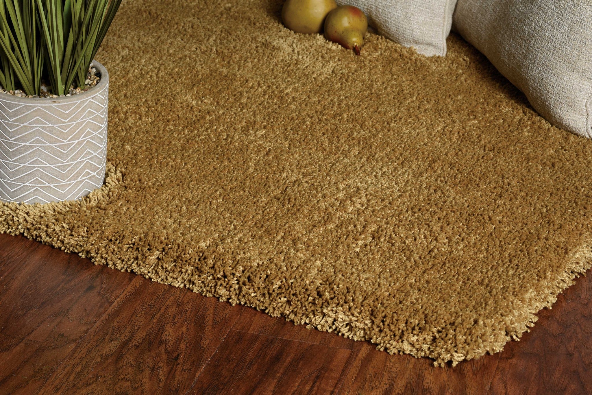 8'X10' Gold Indoor Shag Rug