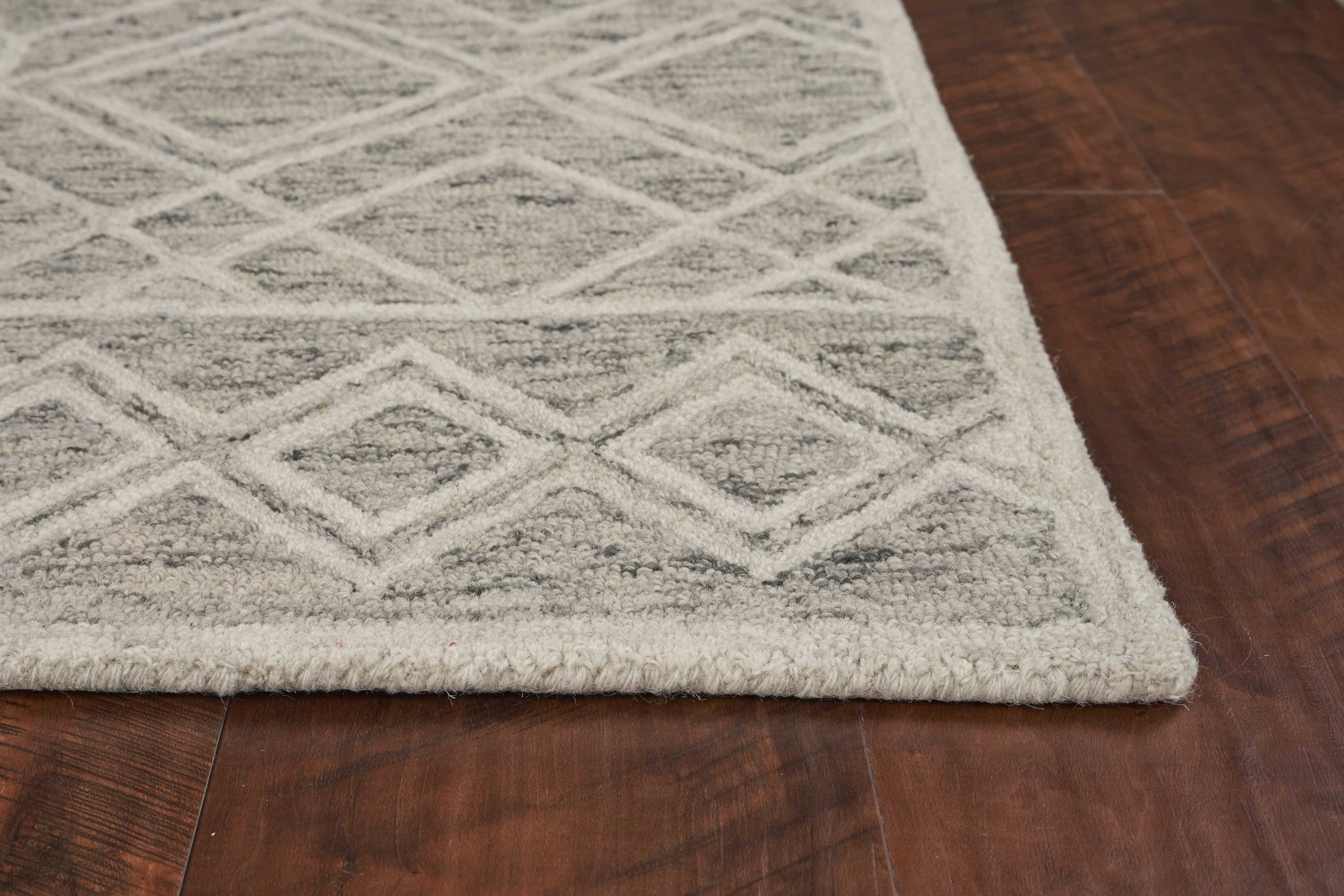 9'X12' Sand Beige Hand Tufted Diamond Pattern Indoor Area Rug