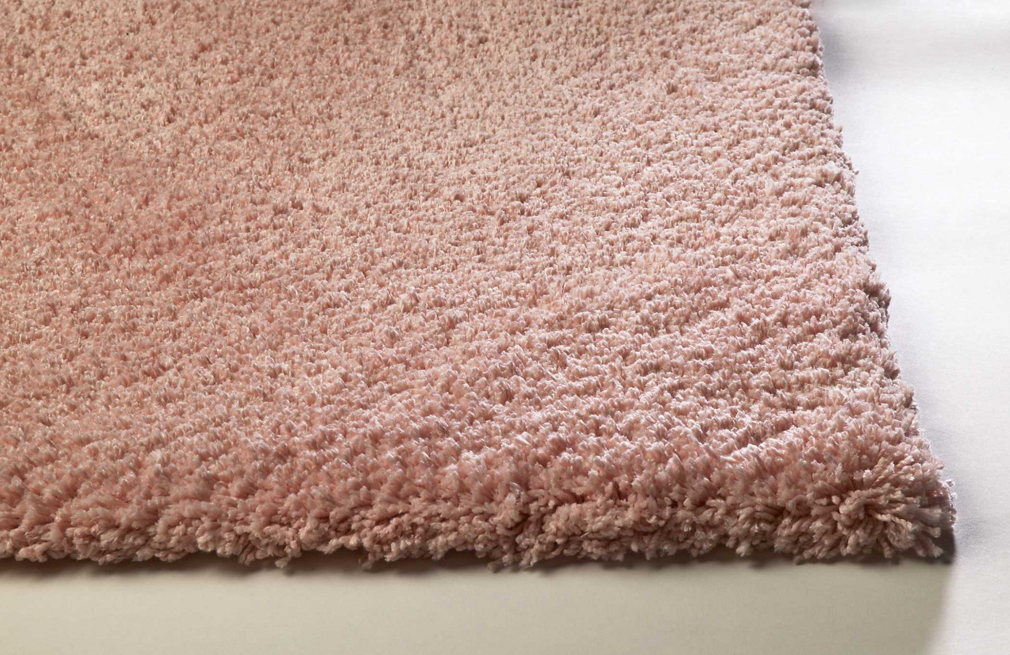 9' X 13' Rose Pink Shag Hand Woven Area Rug