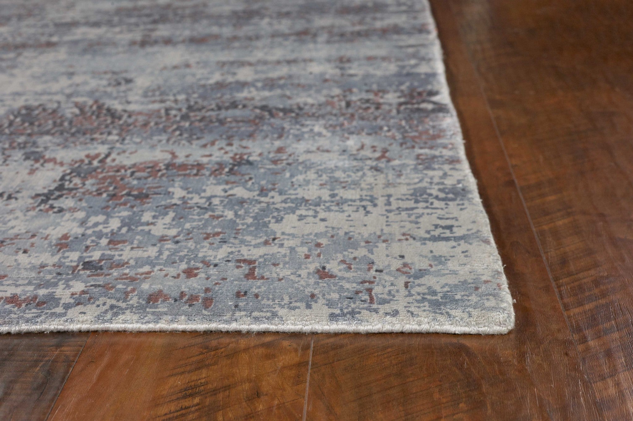 9 X 13 Viscose Slate Area Rug