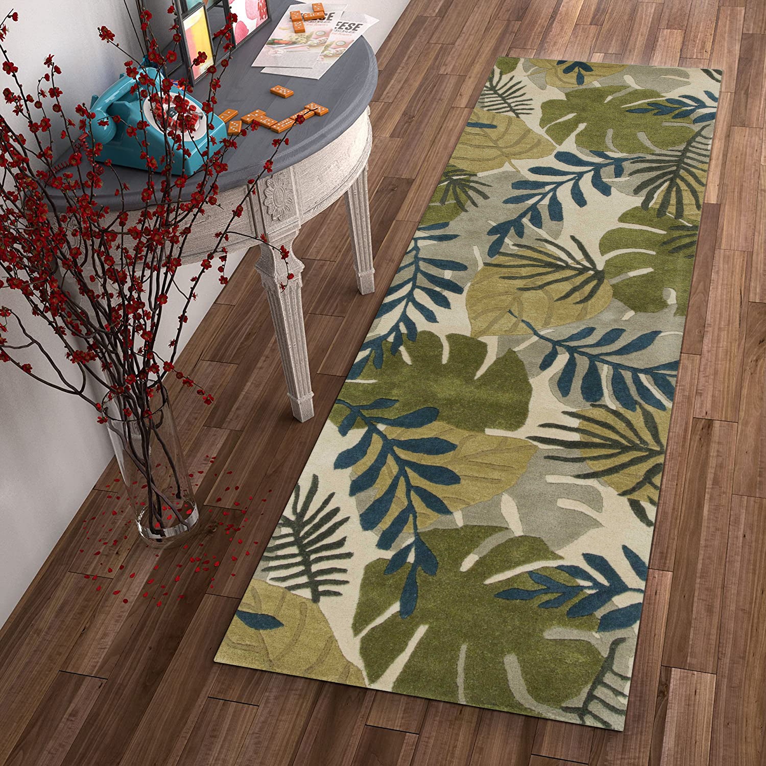 8' Ivory Hand Tufted Oversized Tropical Leaves Indoor Runner Rug