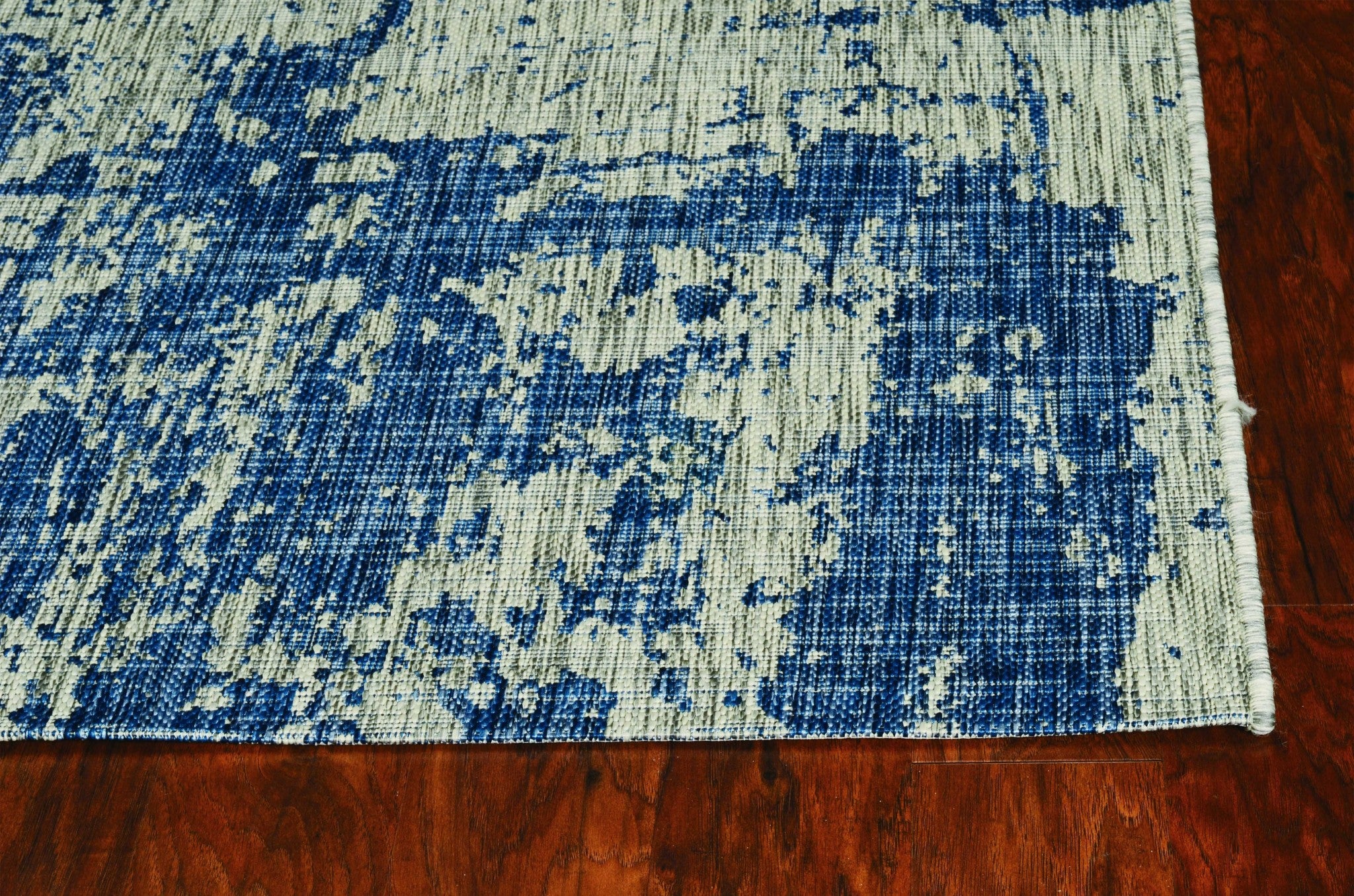 3' X 4' Uv Treated Polypropylene Grey Or  Denim Area Rug