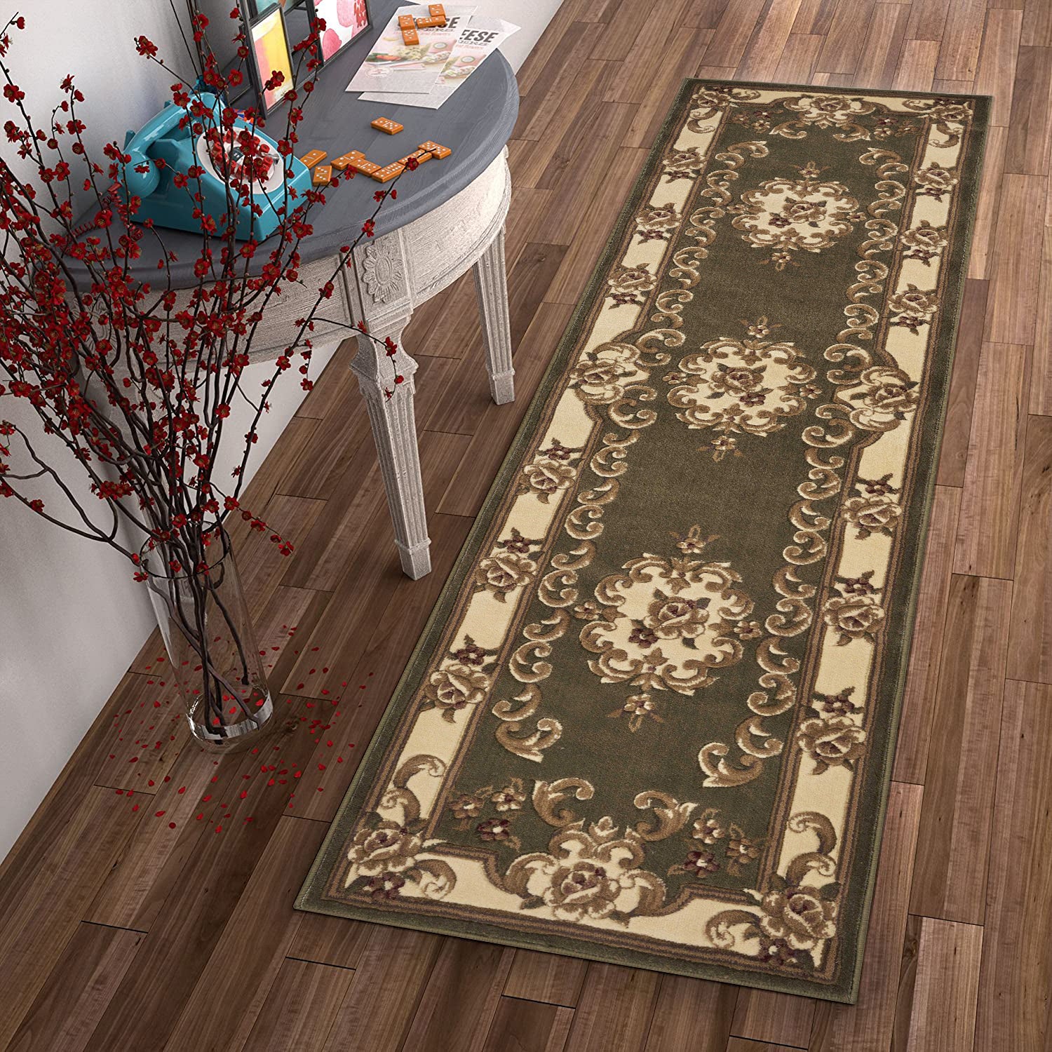 2' X 8' Green Or Ivory Medallion Runner Rug