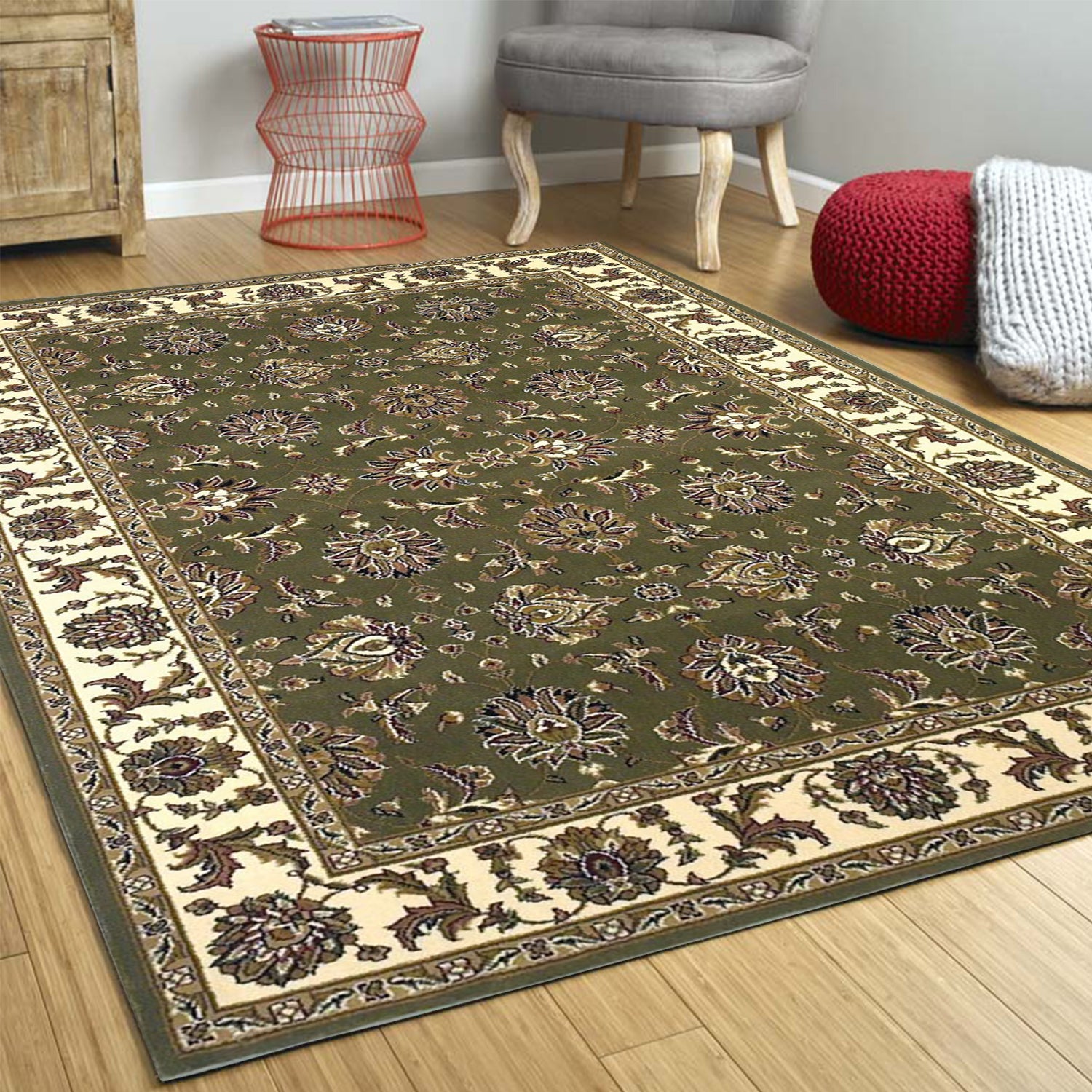 7' X 10'  Polypropylene Green Or  Ivory  Area Rug