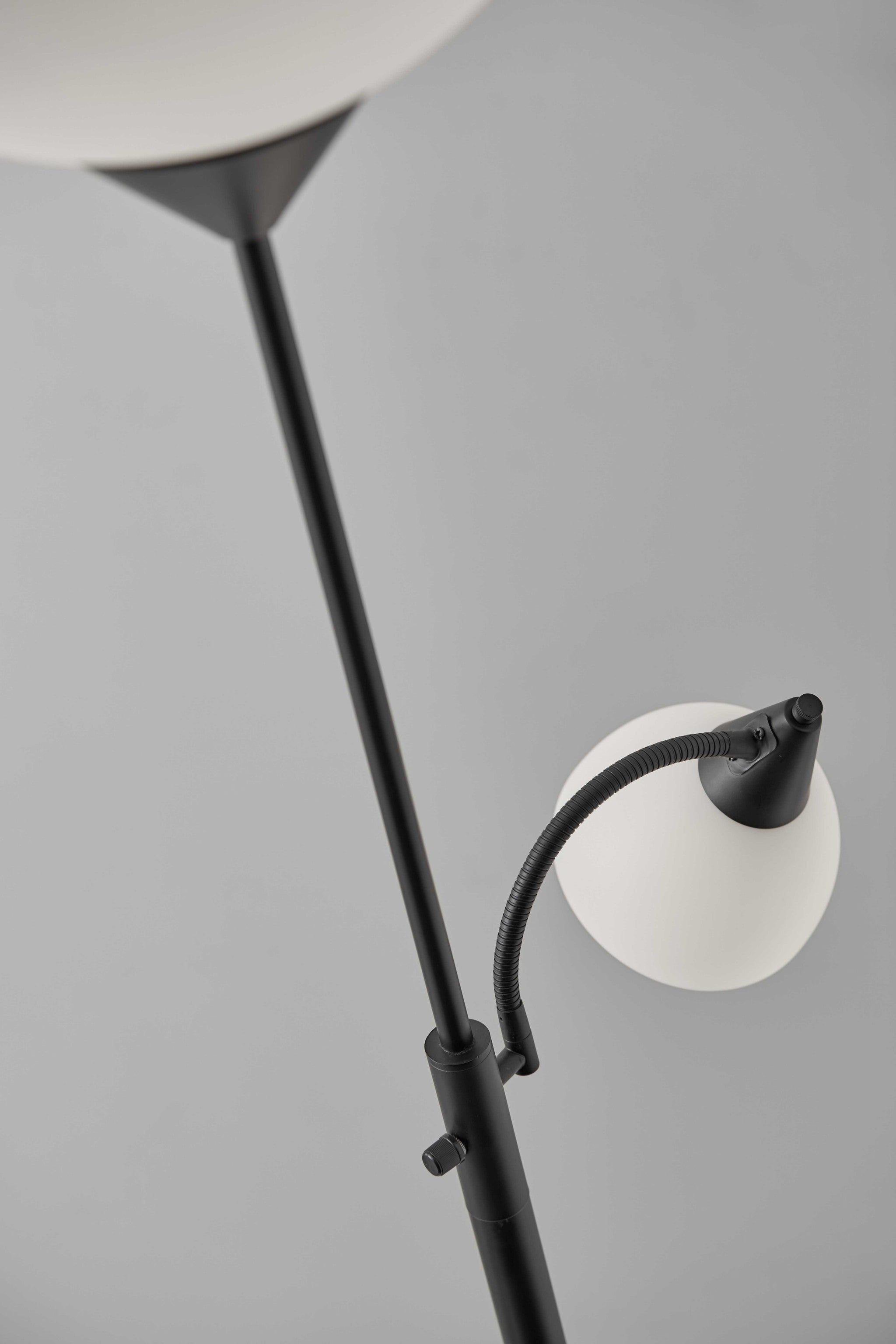 Torchiere Plus Chairside Floor Lamp In Black Metal