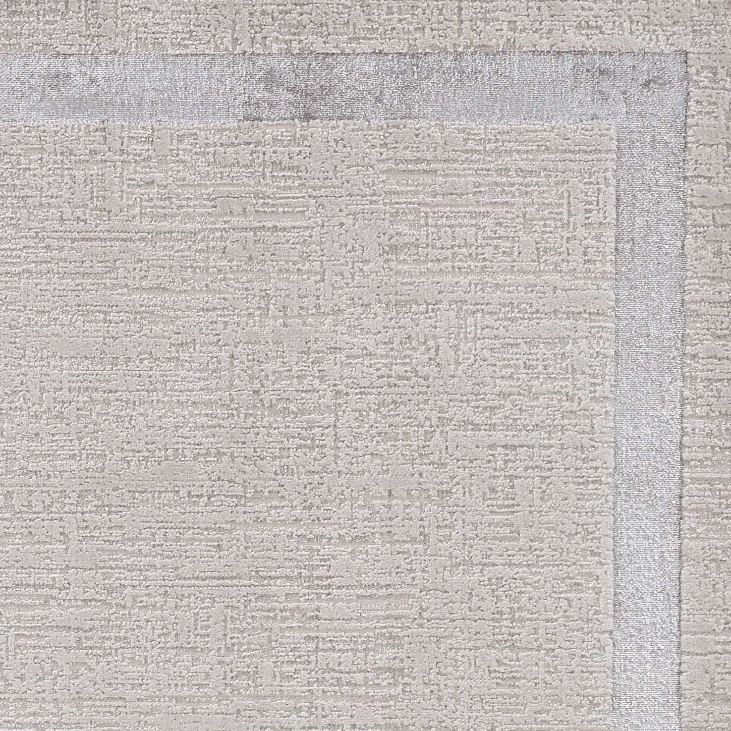 5'X8' Ivory Silver Machine Woven Bordered Indoor Area Rug