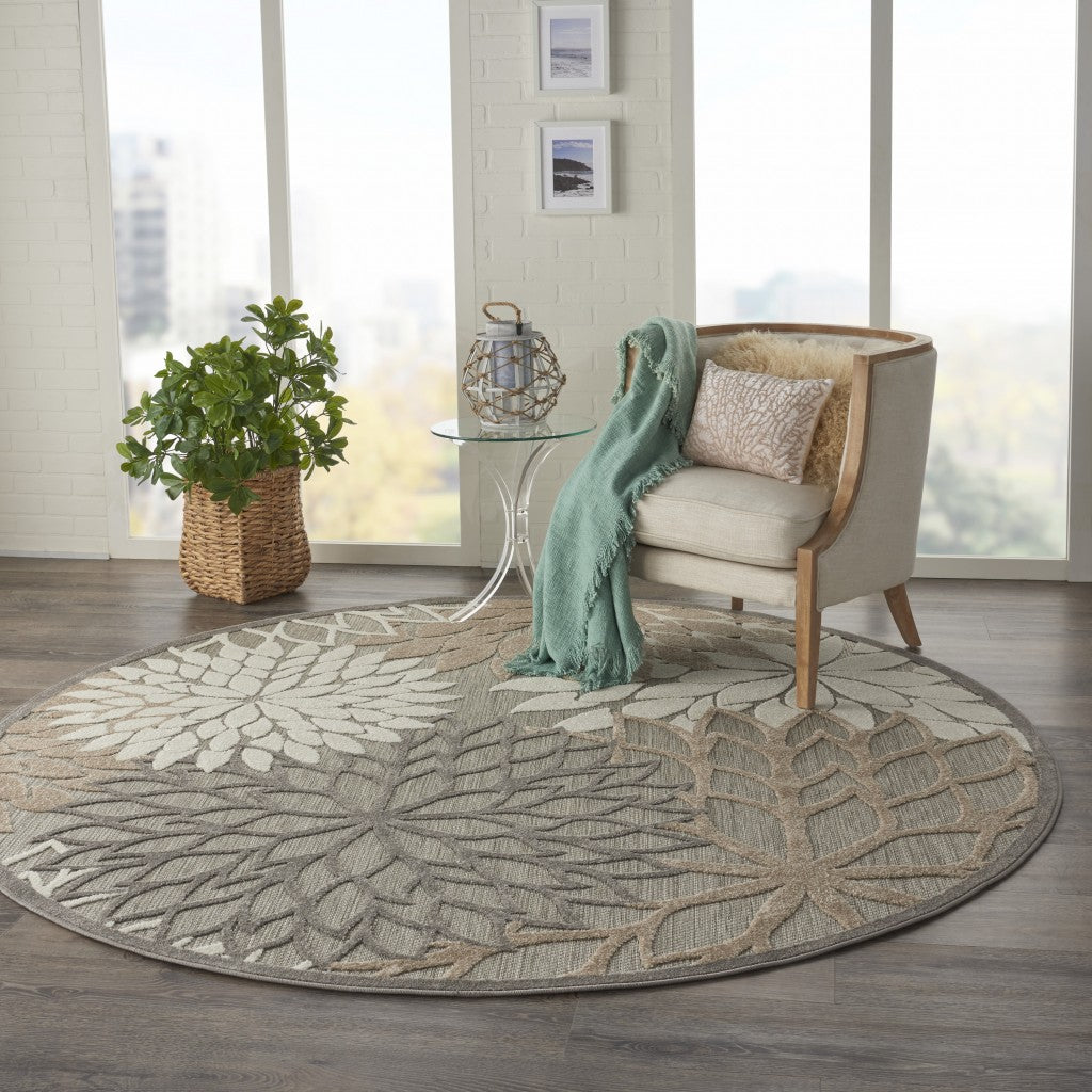 8' Round Gray And Ivory Round Floral Indoor Outdoor Area Rug