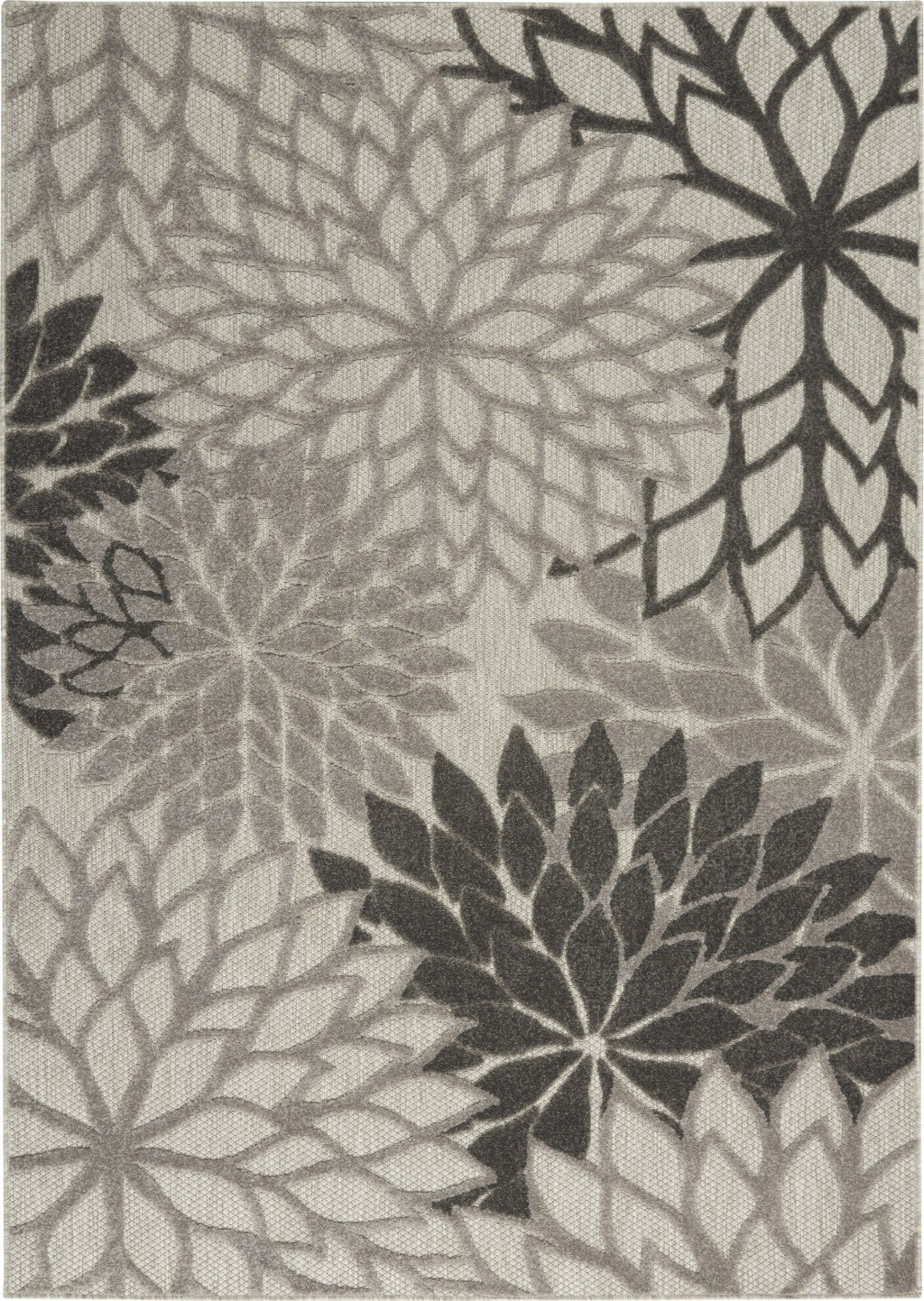 4' X 6' Gray Floral Indoor Outdoor Area Rug