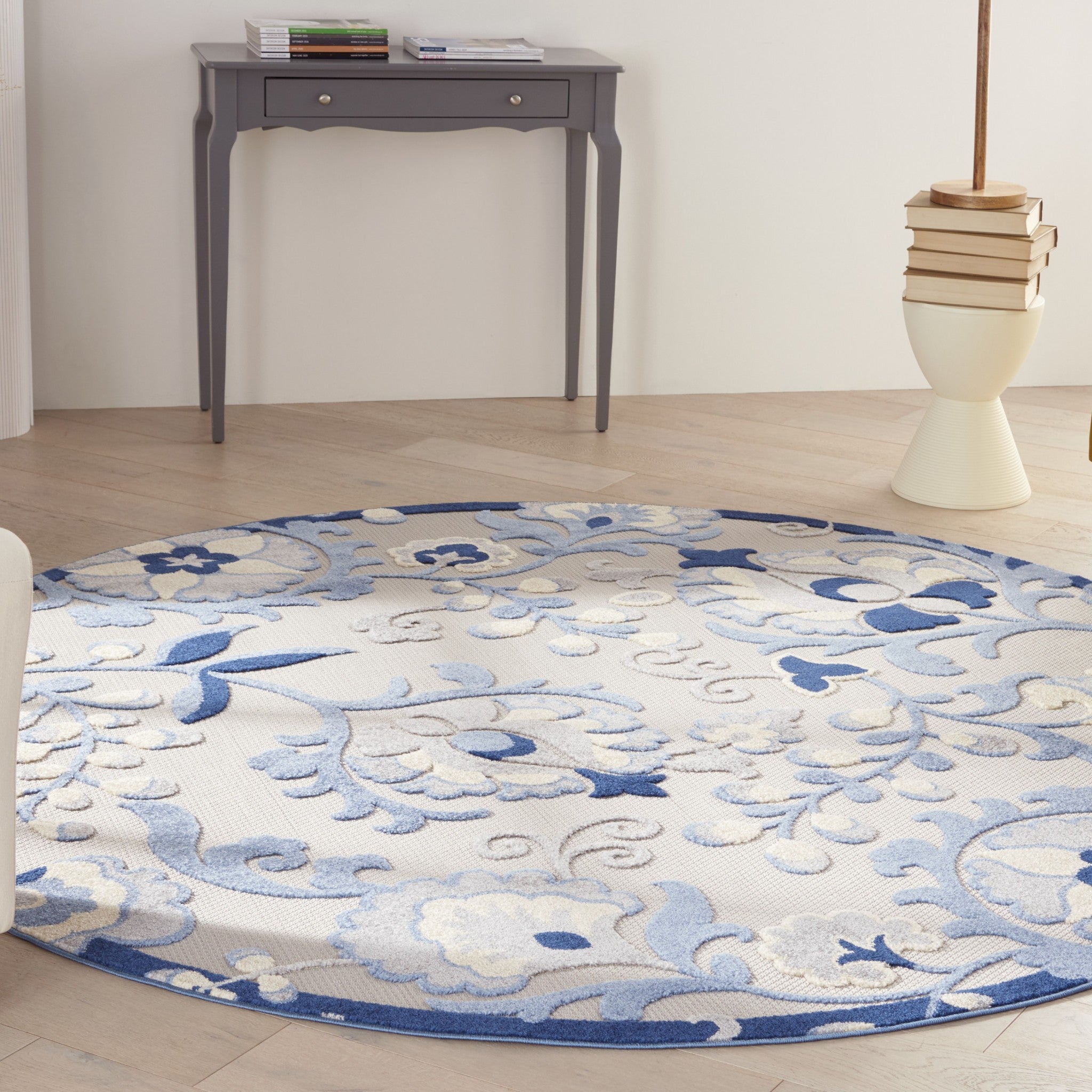 8' Round Blue And Gray Round Floral Indoor Outdoor Area Rug