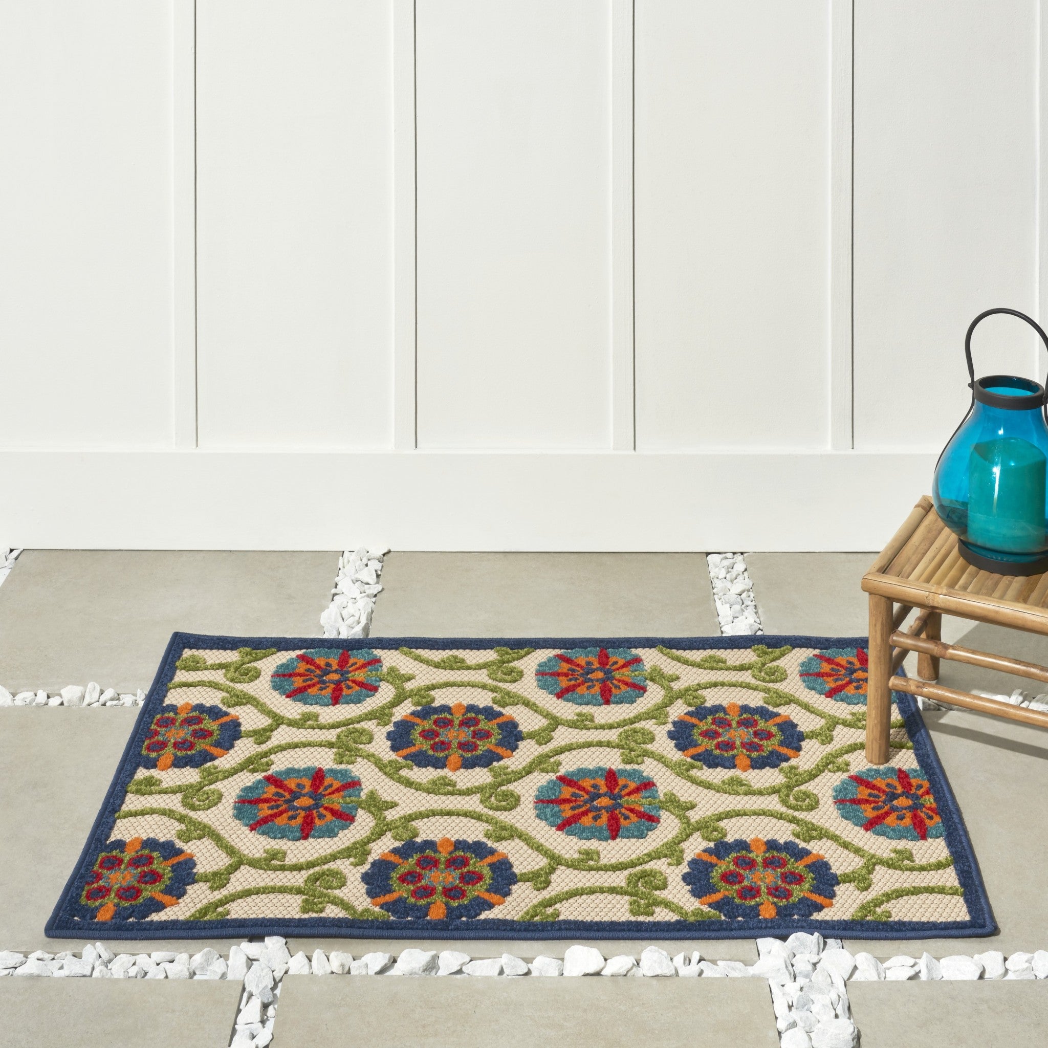 3' X 4' Ivory And Blue Floral Indoor Outdoor Area Rug