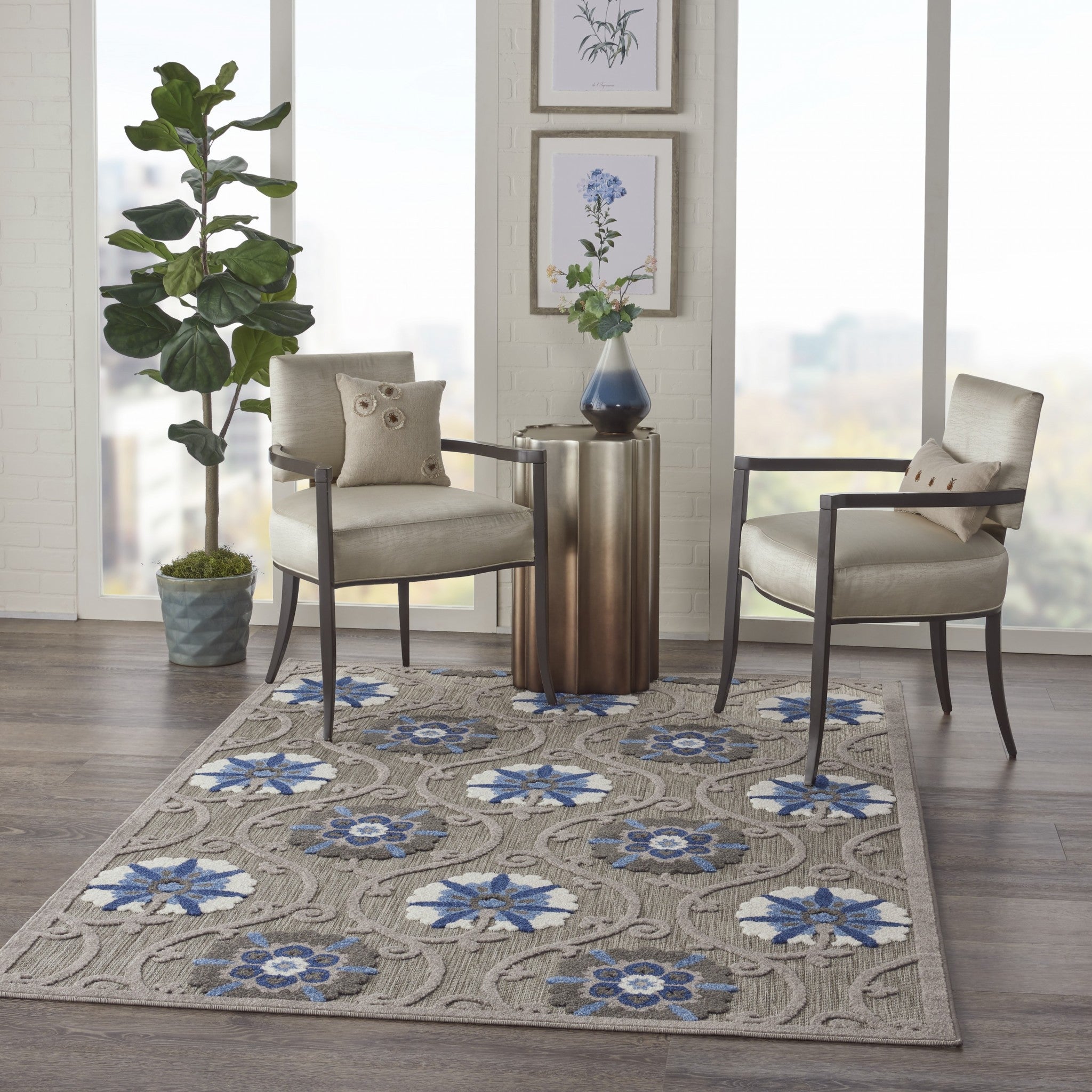 4' X 6' Blue And Gray Floral Indoor Outdoor Area Rug