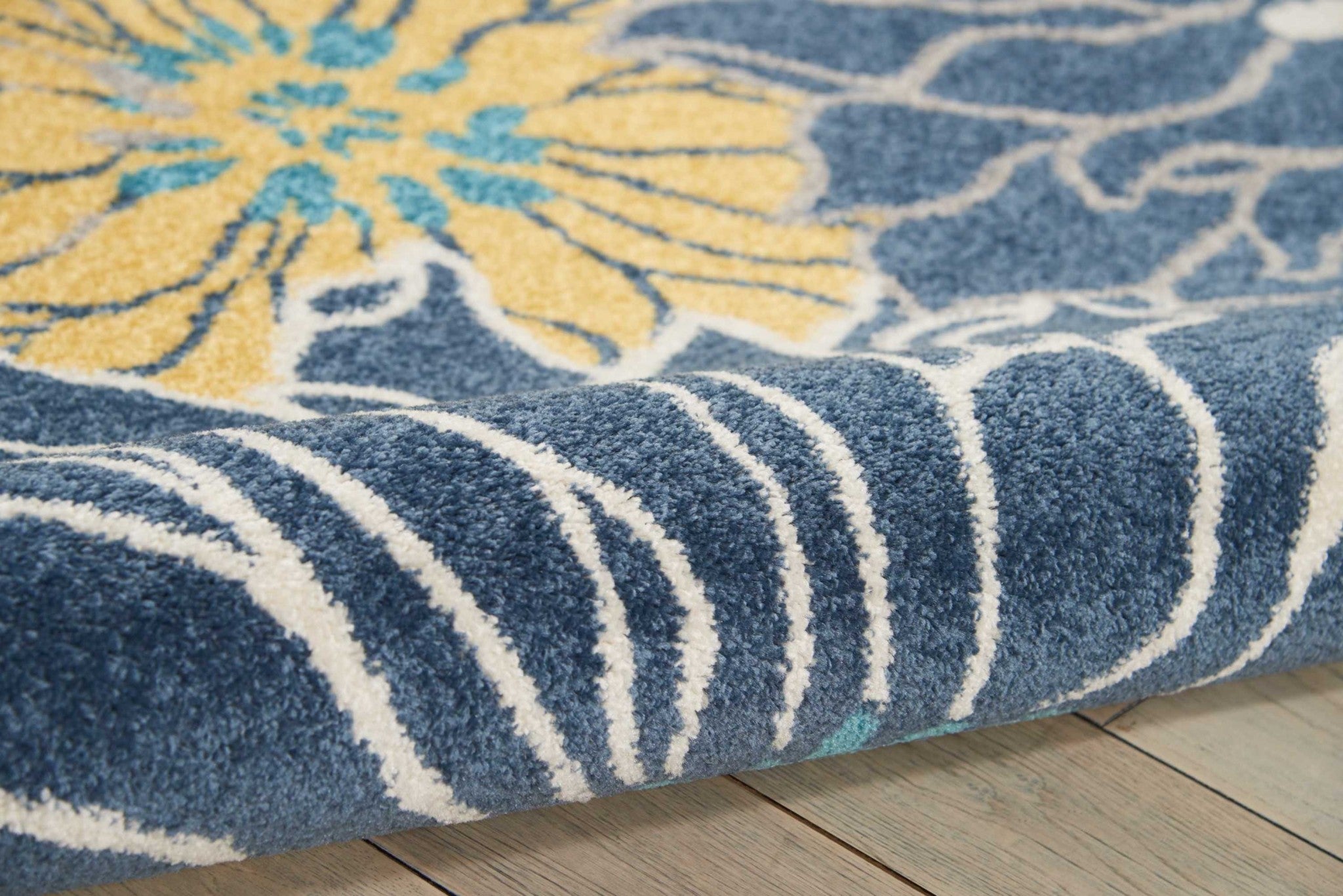 5' X 7' Blue Floral Power Loom Area Rug