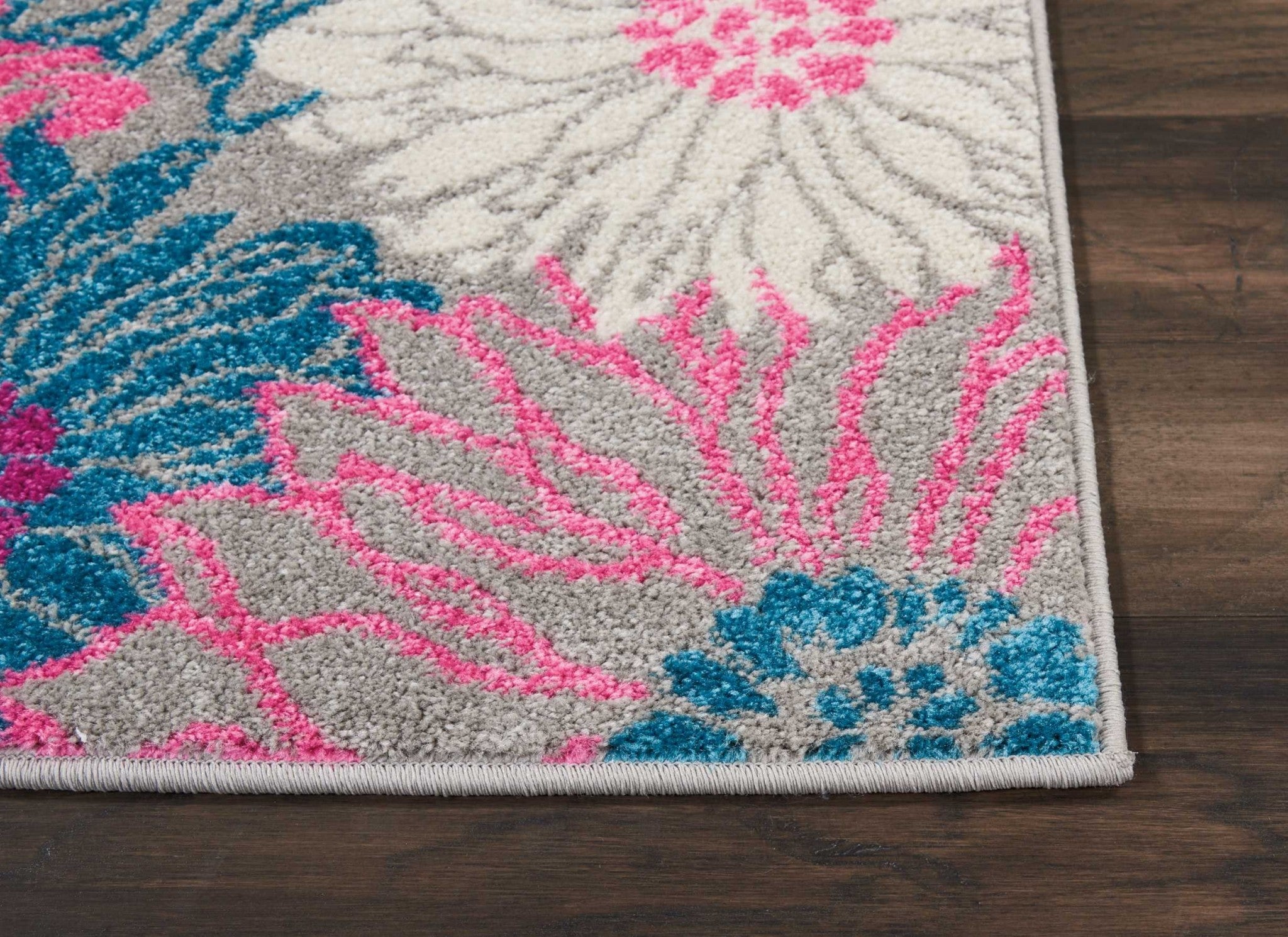 2' X 3' Gray Floral Power Loom Area Rug