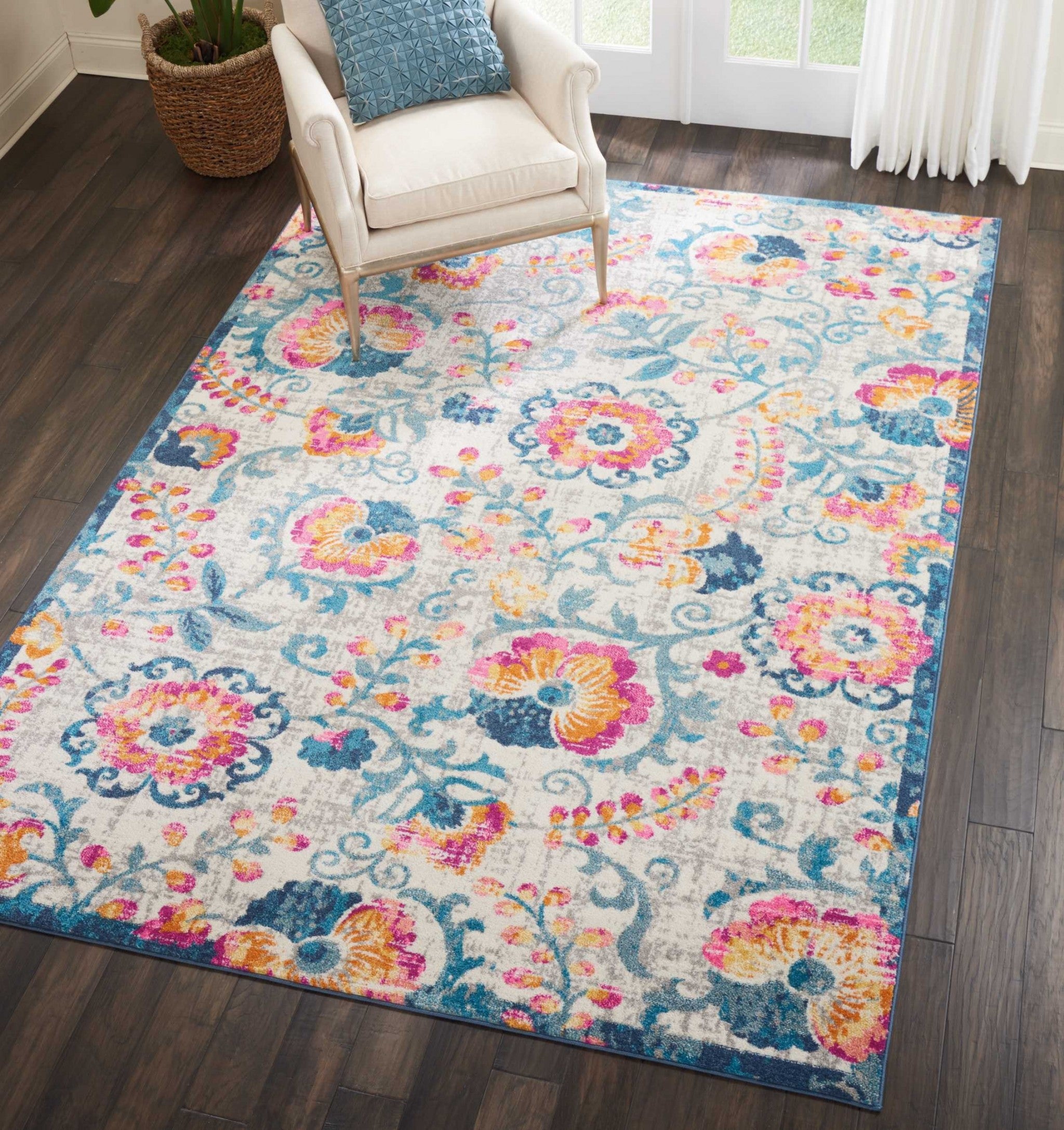 7' X 10' Ivory Floral Dhurrie Area Rug