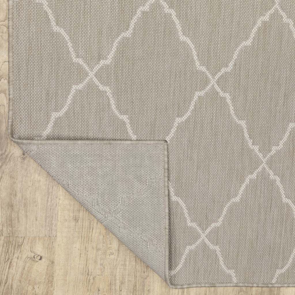 3' X 5' Gray and Ivory Indoor Outdoor Area Rug