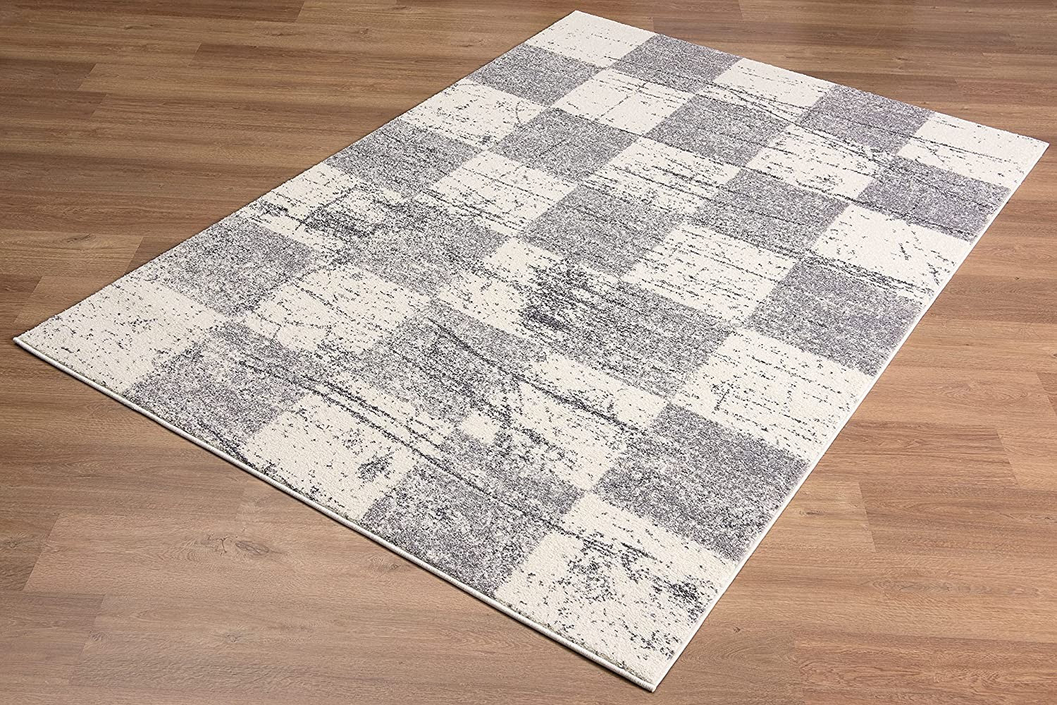 5' White Round Checkered Power Loom Area Rug