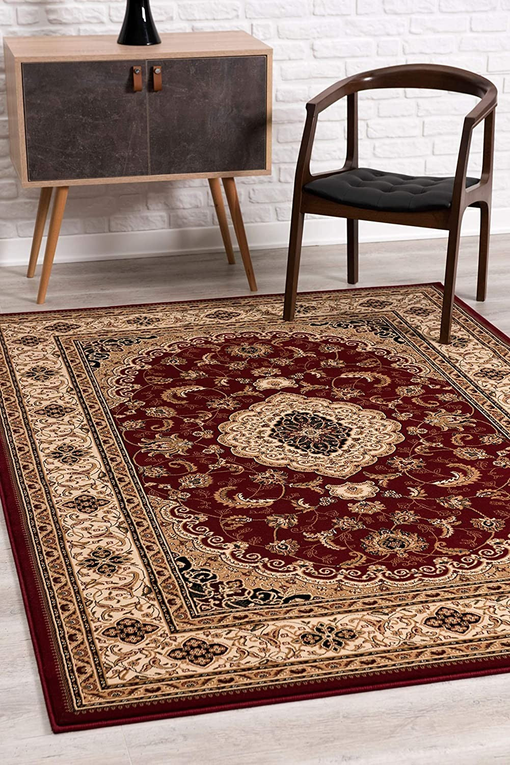 7’ x 9’ Red Floral Medallion Area Rug