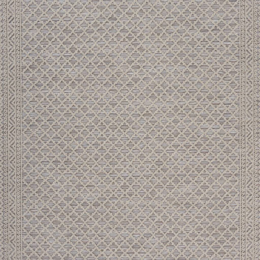 5' X 7' Gray Indoor Outdoor Area Rug