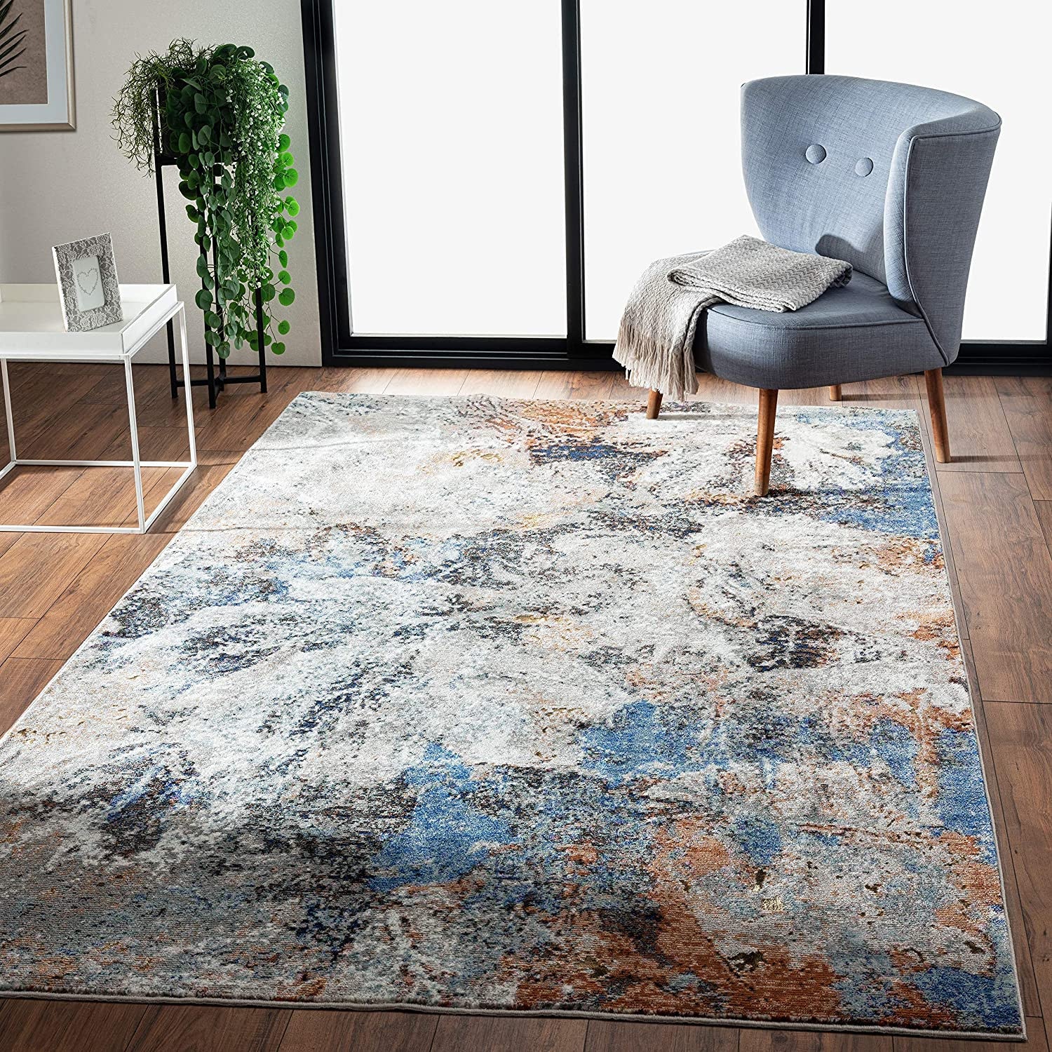 8’ x 10’ Gray Abstract Foliage Area Rug