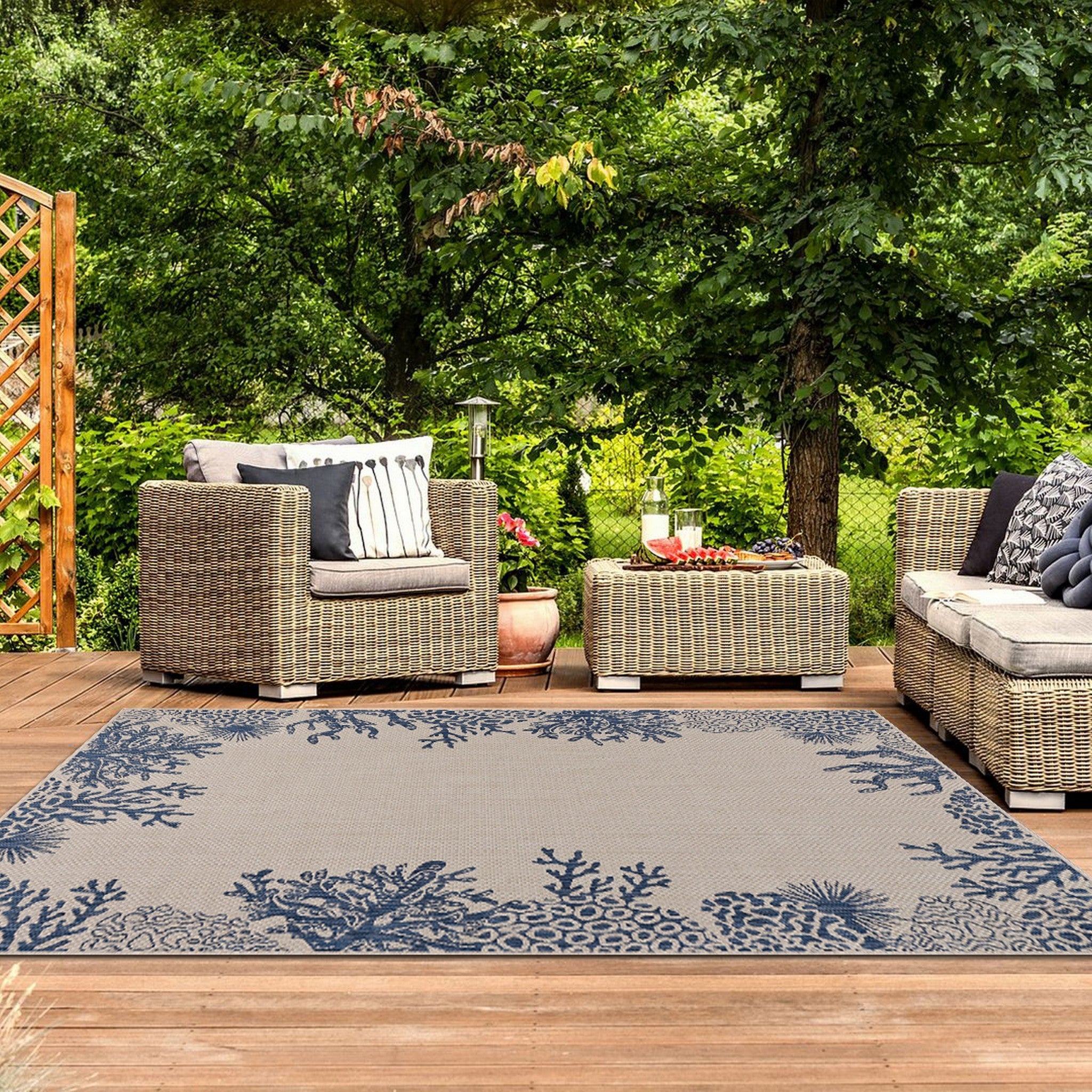 5' X 7' Blue And Gray Indoor Outdoor Area Rug