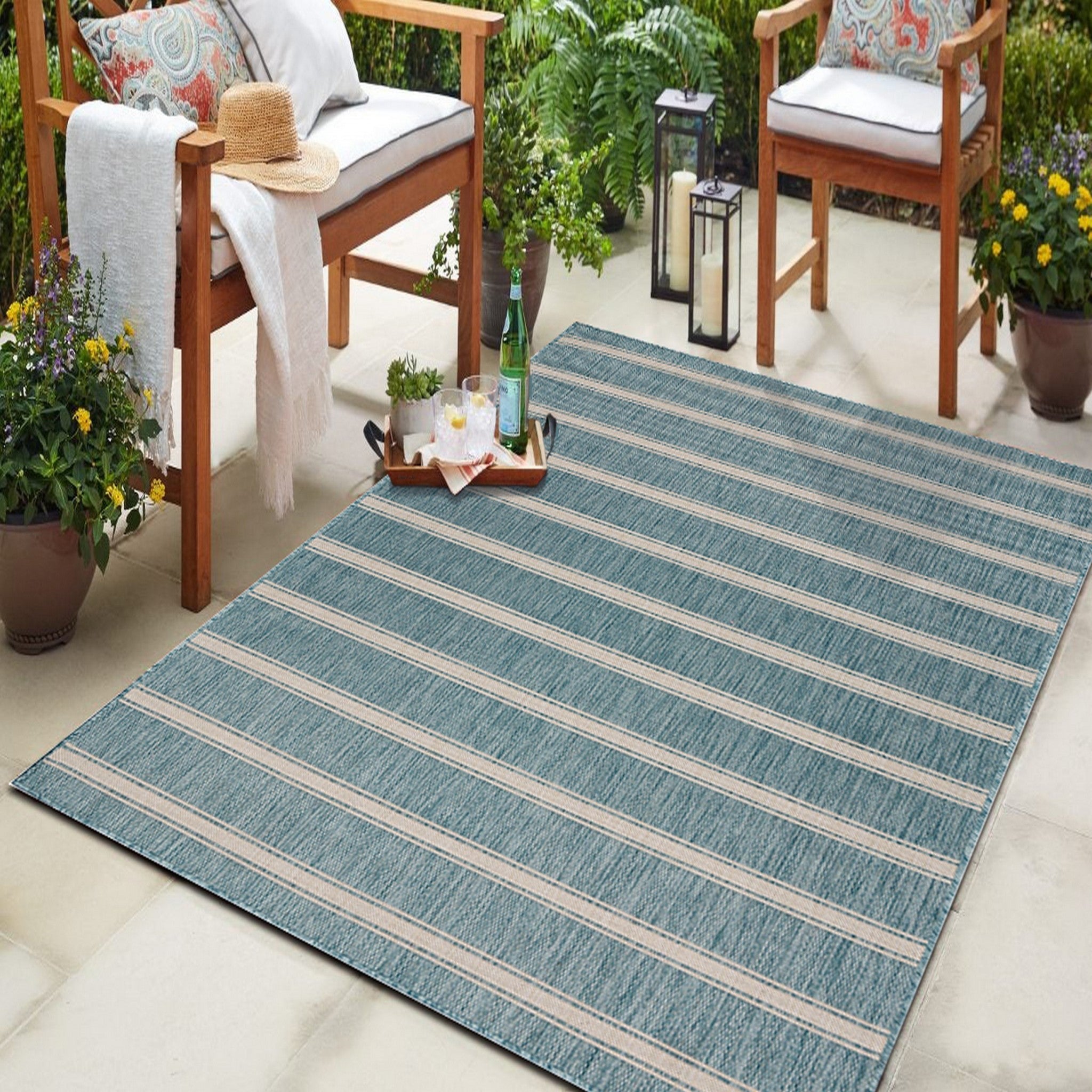 5' X 7' Blue And Gray Indoor Outdoor Area Rug