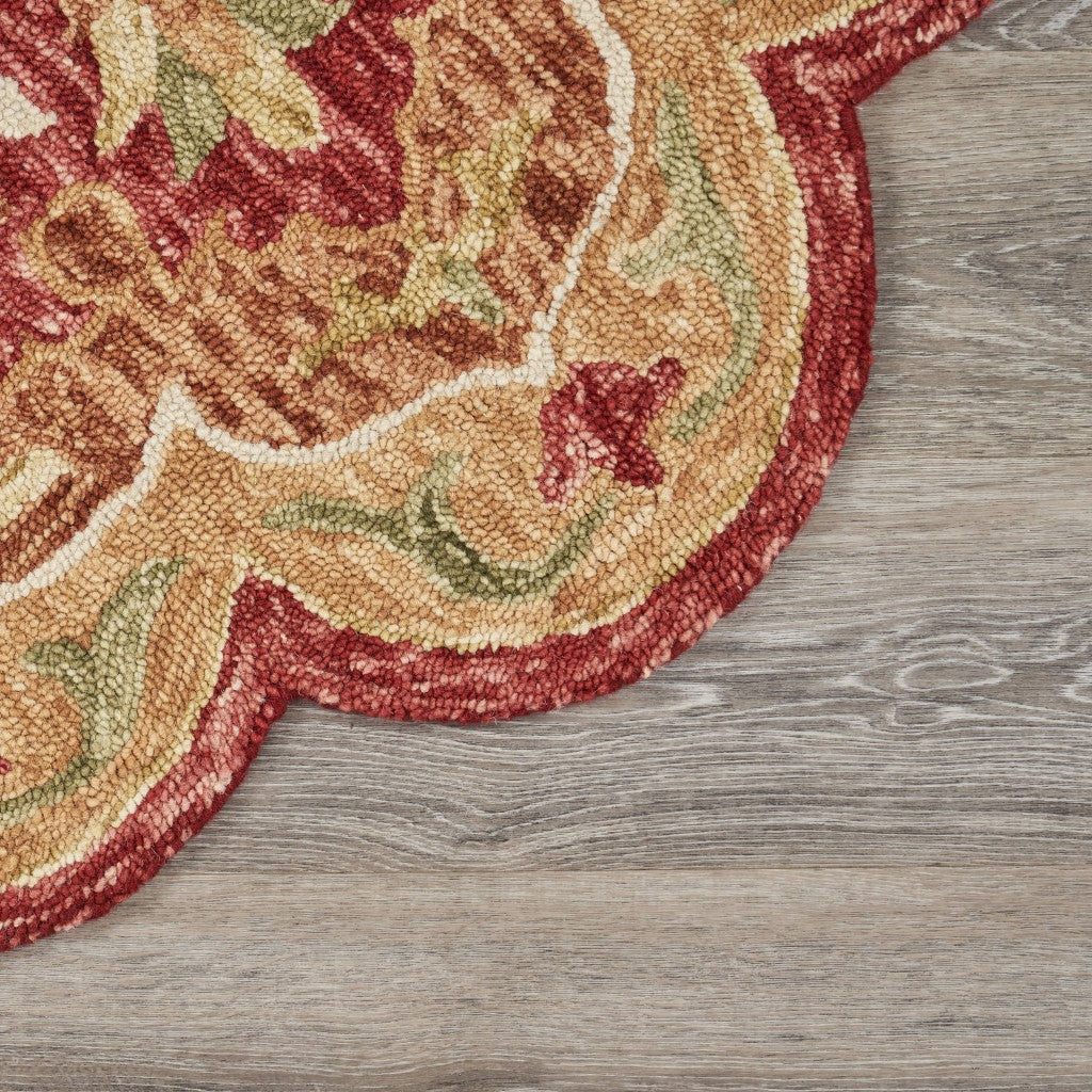 6’ Round Rustic Red Scalloped Edge Area Rug