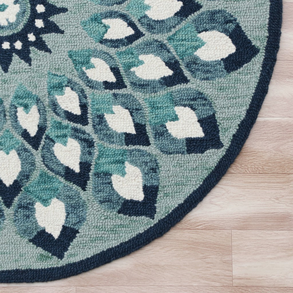 6' Blue And White Round Wool Hand Tufted Area Rug