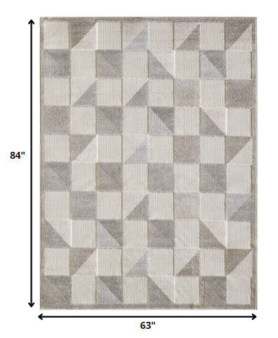 5' X 7' Gray Geometric Stain Resistant Indoor Outdoor Area Rug