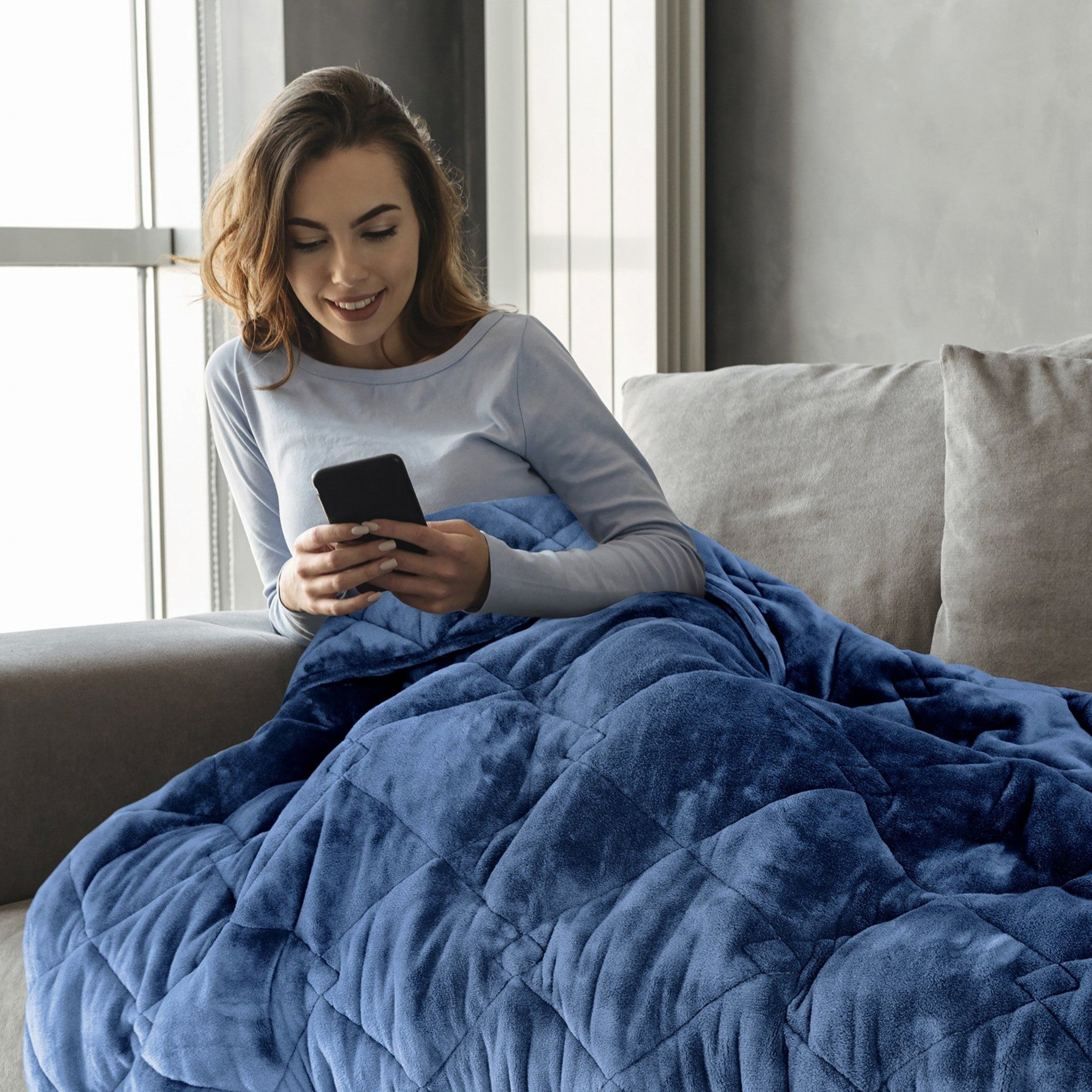 Navy Blue Velvet Weighteded Blanket