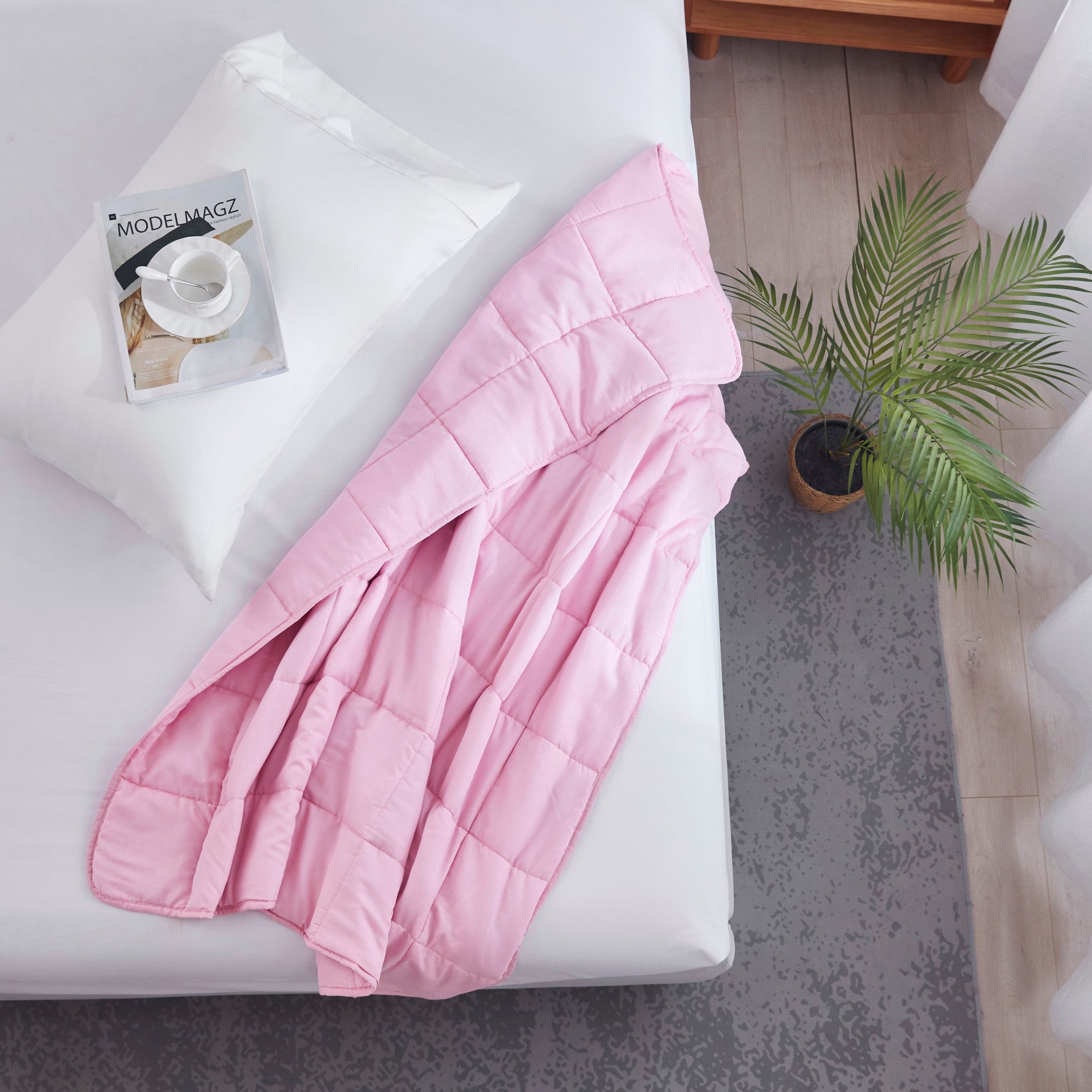 Pink Travel Weight Microfiber Throw Blanket