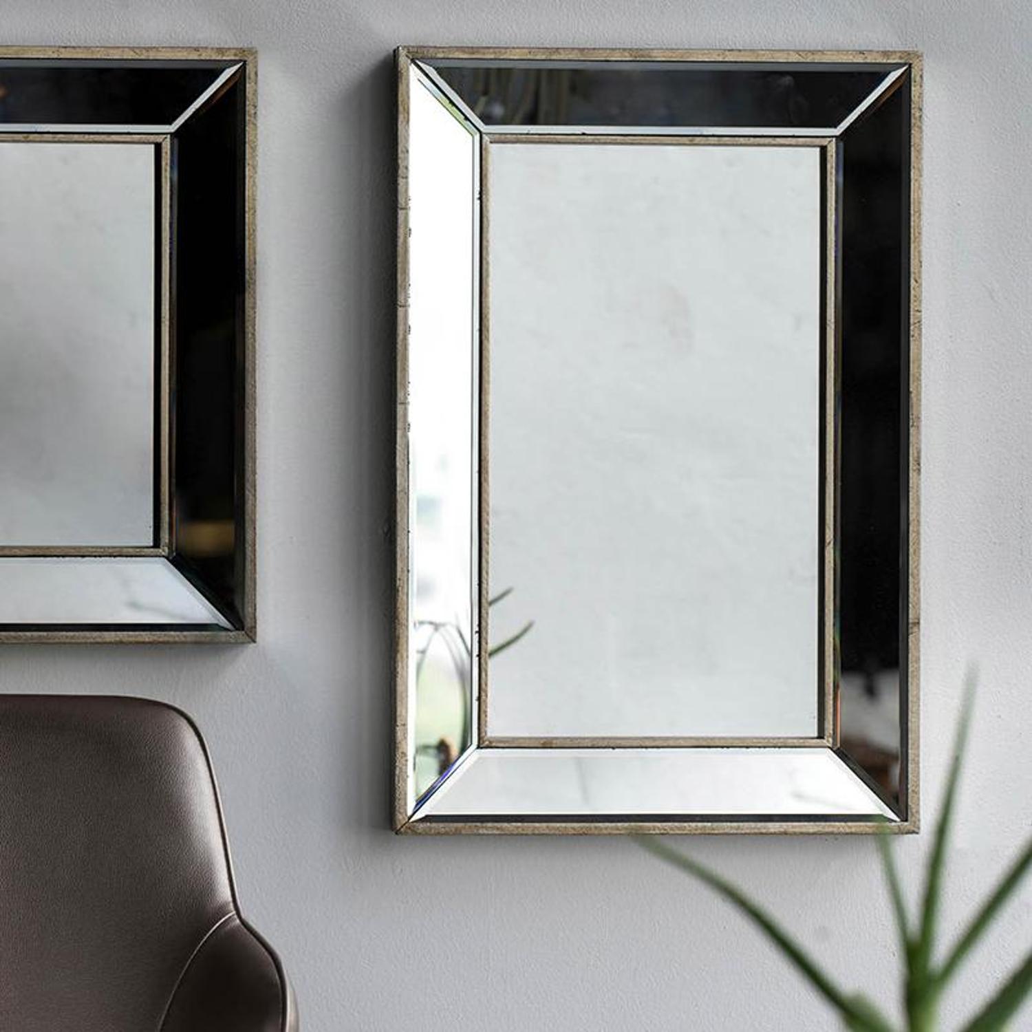 16" x 24"  Rectangle Wall Mounted Accent Mirror