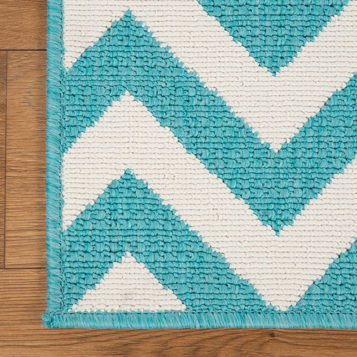 8' X 10' Blue-Green/Cream Chevron Stain Resistant Indoor Outdoor Area Rug