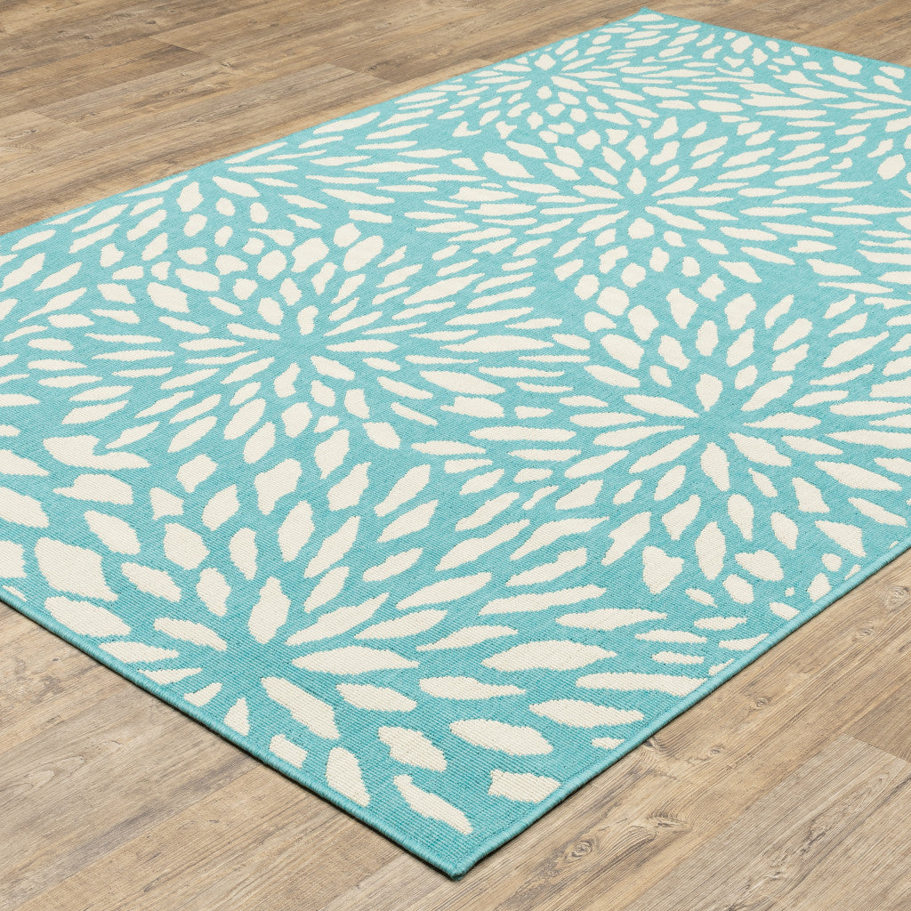 2' x 3' Blue and Ivory Floral Stain Resistant Indoor Outdoor Area Rug