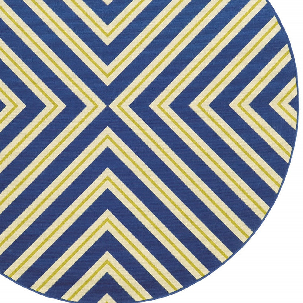 8' x 8' Blue and Ivory Round Geometric Stain Resistant Indoor Outdoor Area Rug