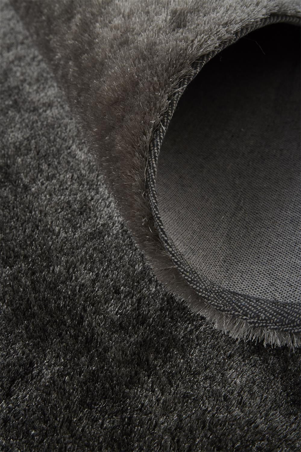 4' X 6' Gray And Black Shag Tufted Handmade Area Rug