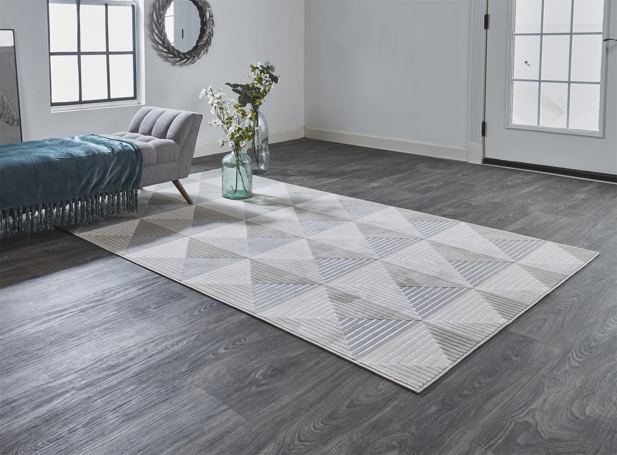 8' X 10' Beige Gray And Ivory Geometric Area Rug