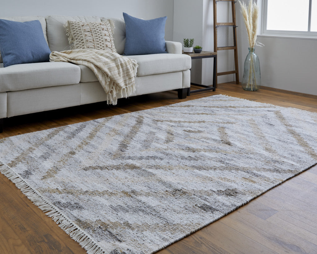 8' X 10' Ivory Gray And Tan Geometric Hand Woven Stain Resistant Area Rug With Fringe