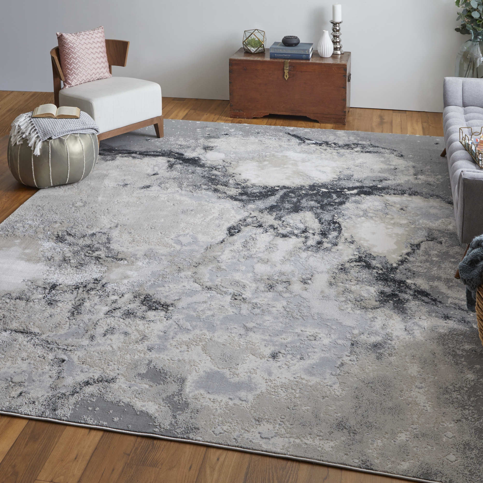 4' x 6' Gray Abstract Area Rug