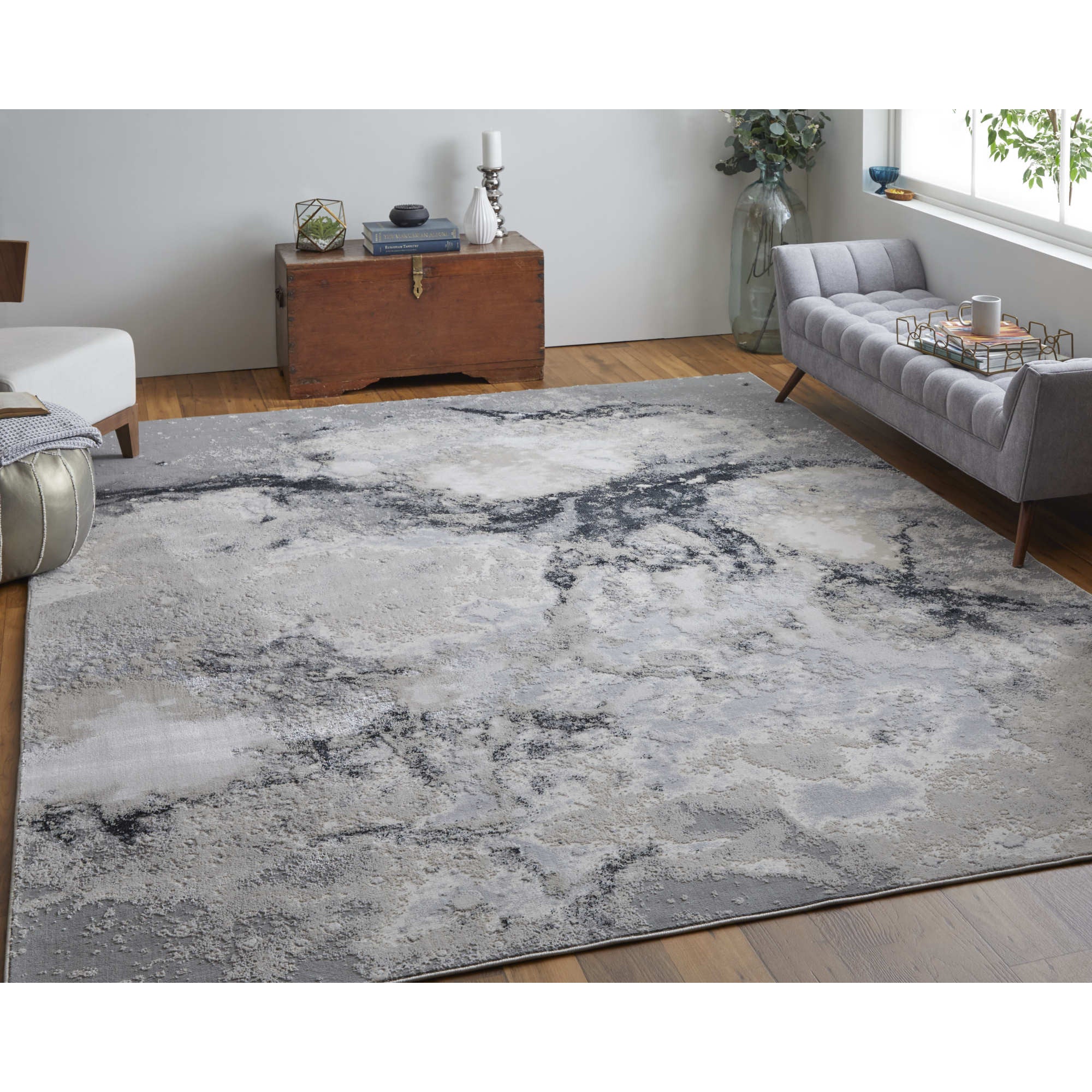 7' x 10' Gray Abstract Area Rug