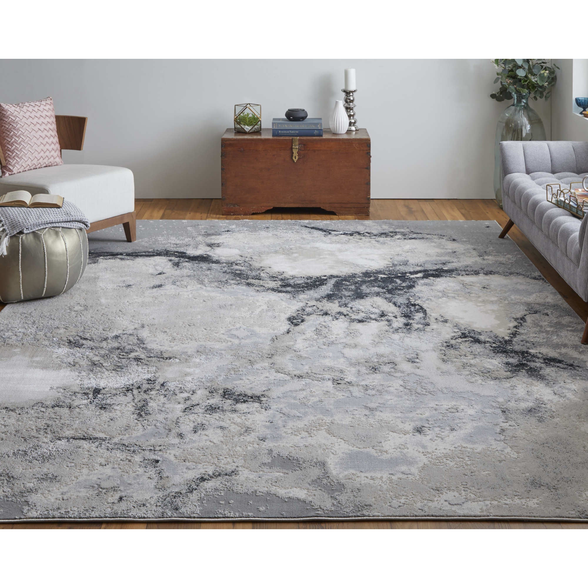 2' x 3' Gray Abstract Area Rug