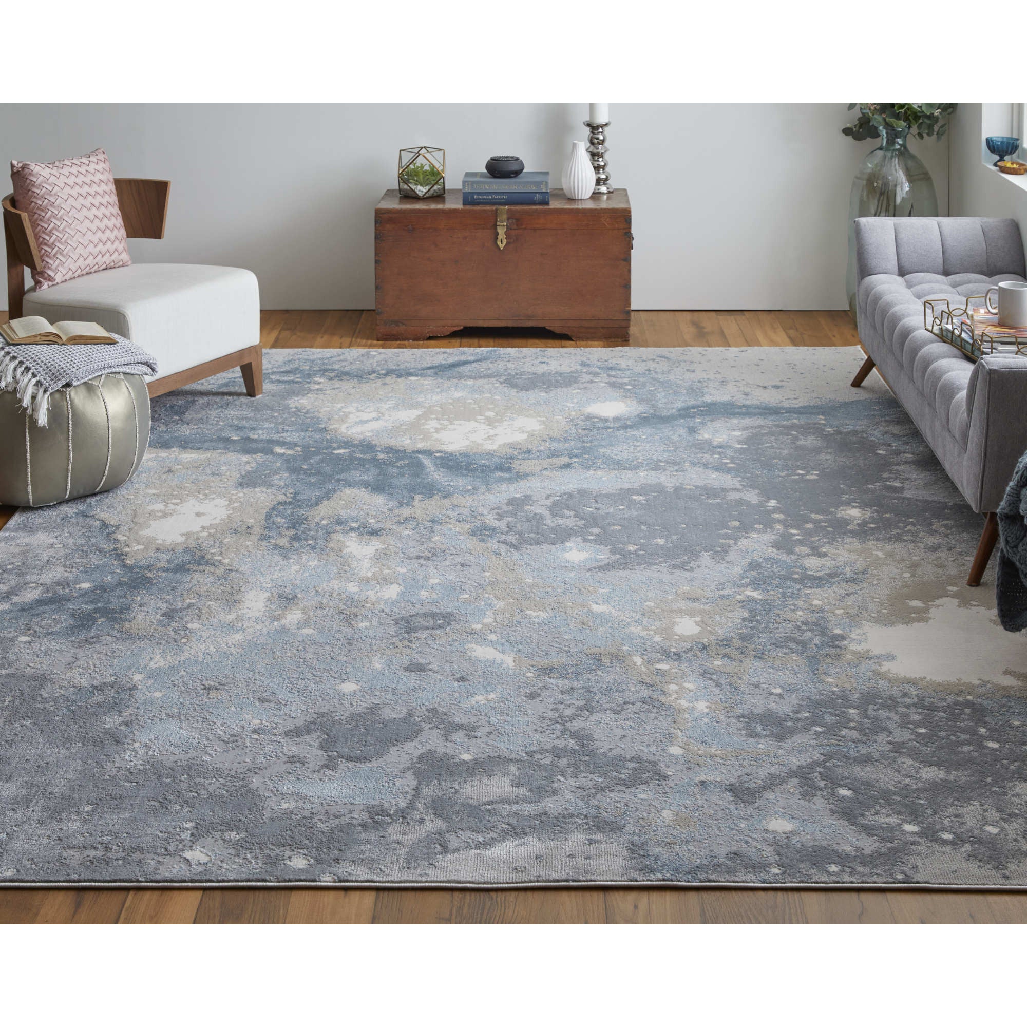 5' x 8' Blue Abstract Area Rug