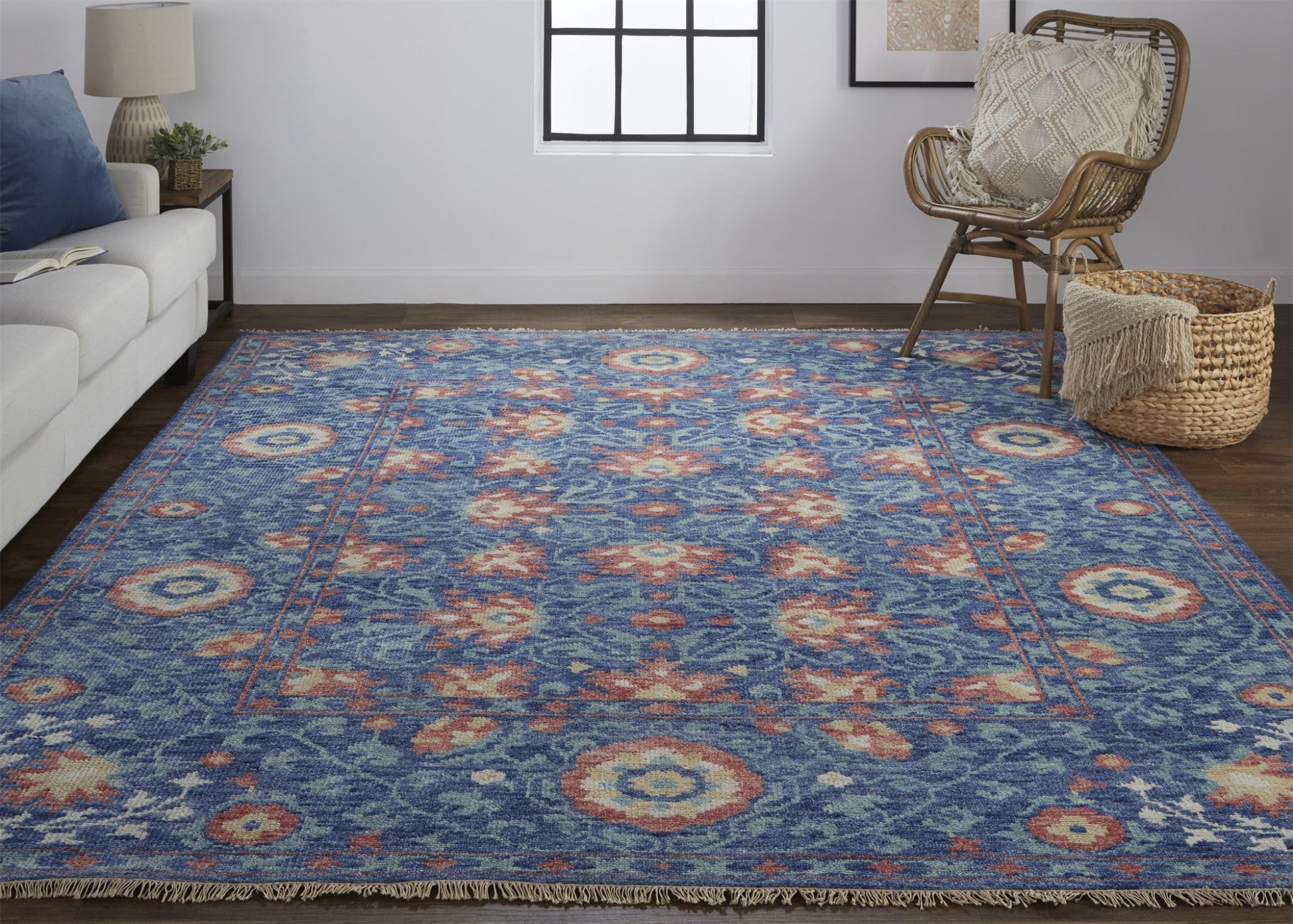 5' X 8' Blue And Red Wool Floral Hand Knotted Stain Resistant Area Rug