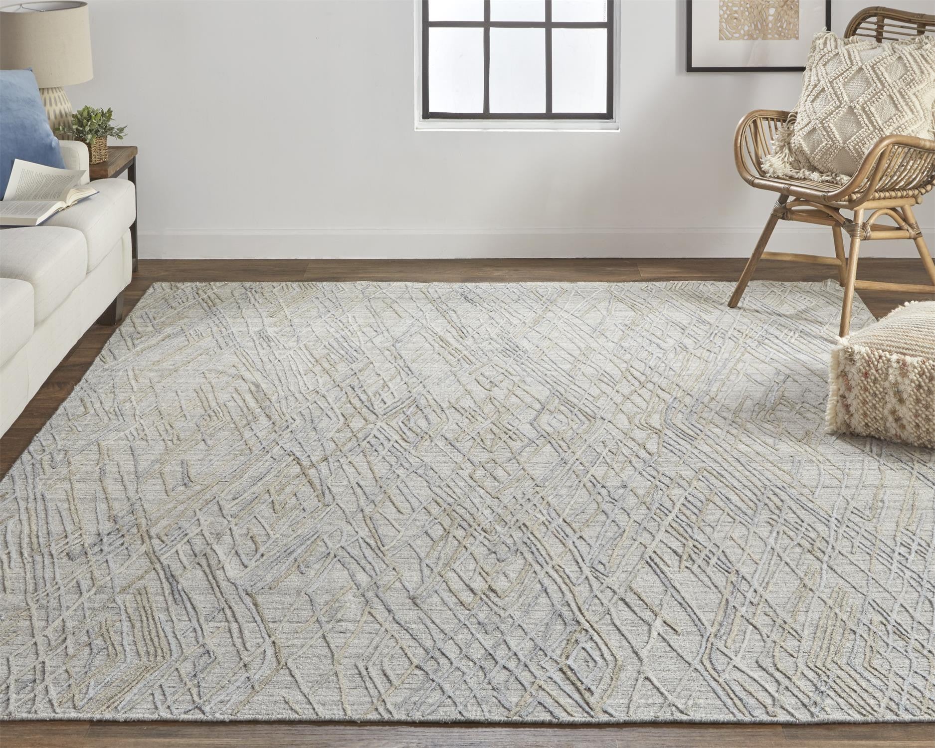 5' X 8' Gray And Blue Abstract Hand Woven Area Rug