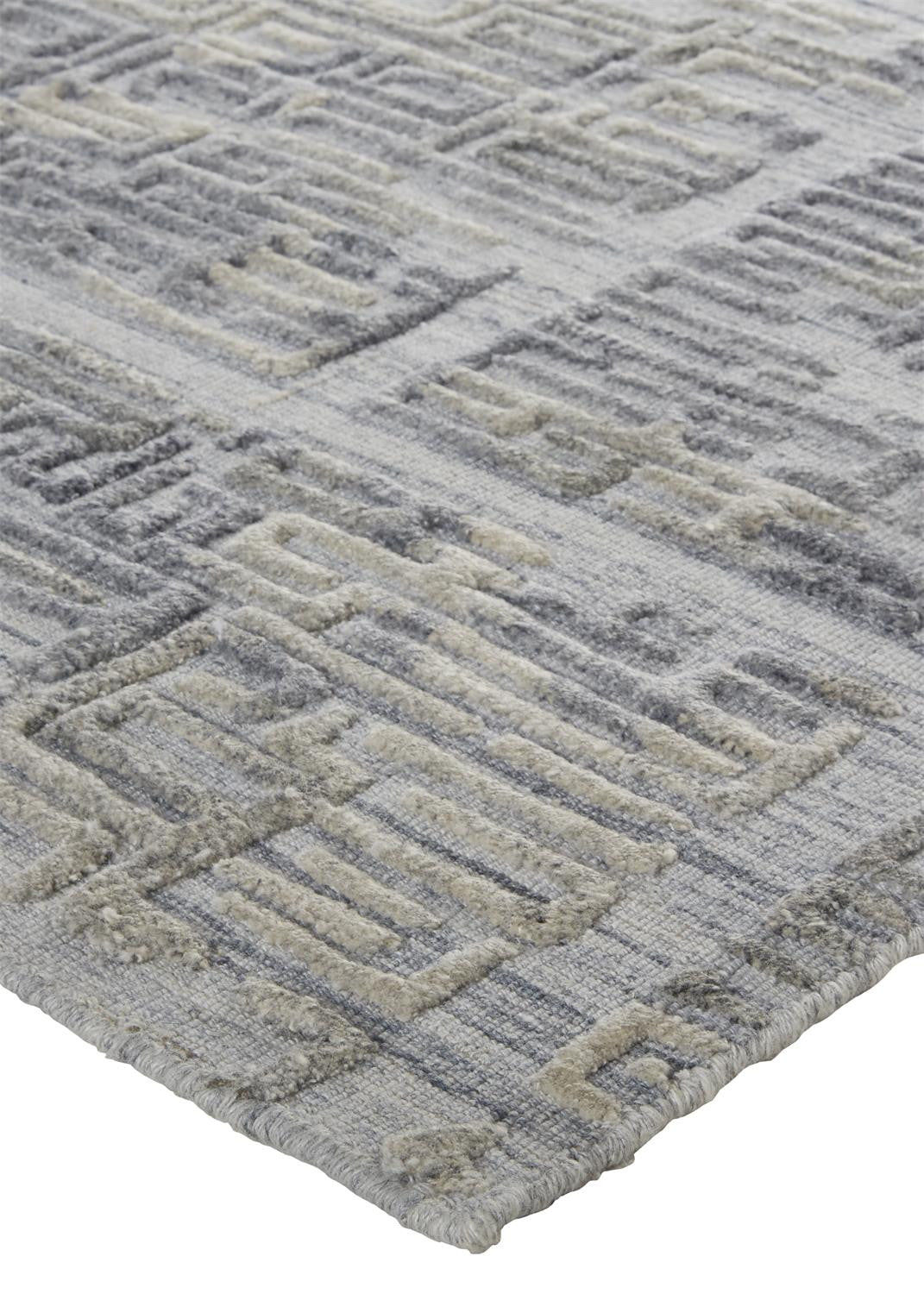 5' X 8' Gray And Ivory Abstract Hand Woven Area Rug