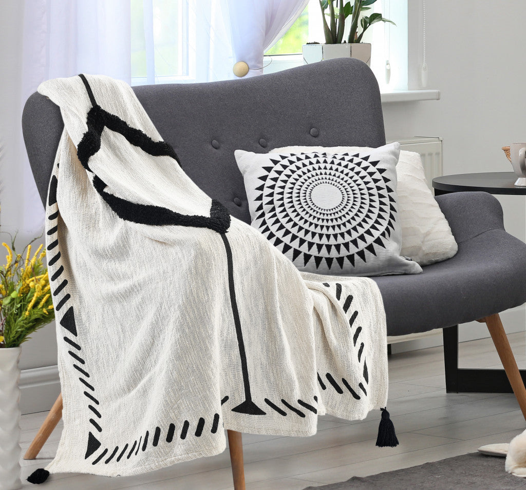 Black and White Woven Cotton Geometric Throw Blanket