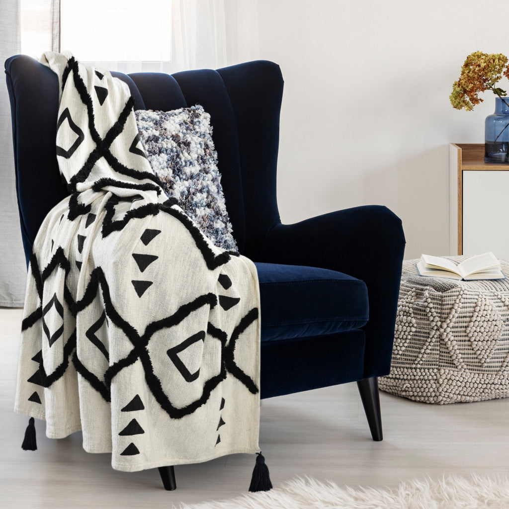 Black and White Woven Cotton Geometric Throw Blanket