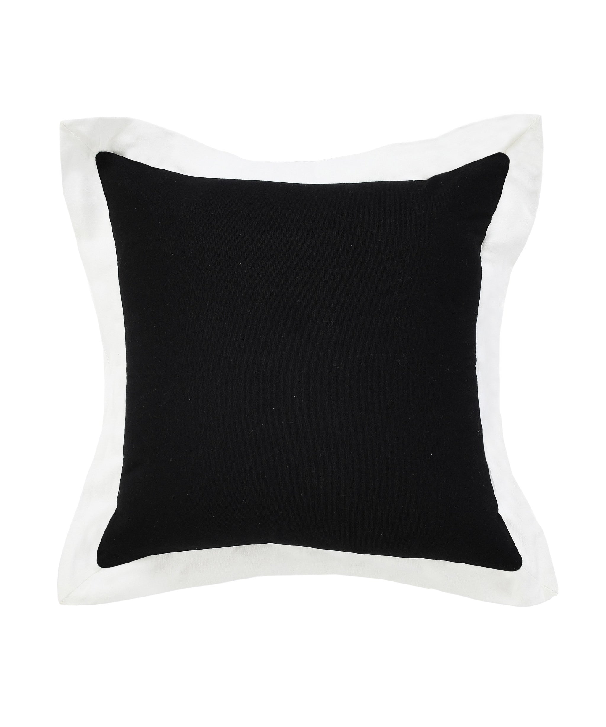 20" X 20" Black And White 100% Cotton Geometric Zippered Pillow